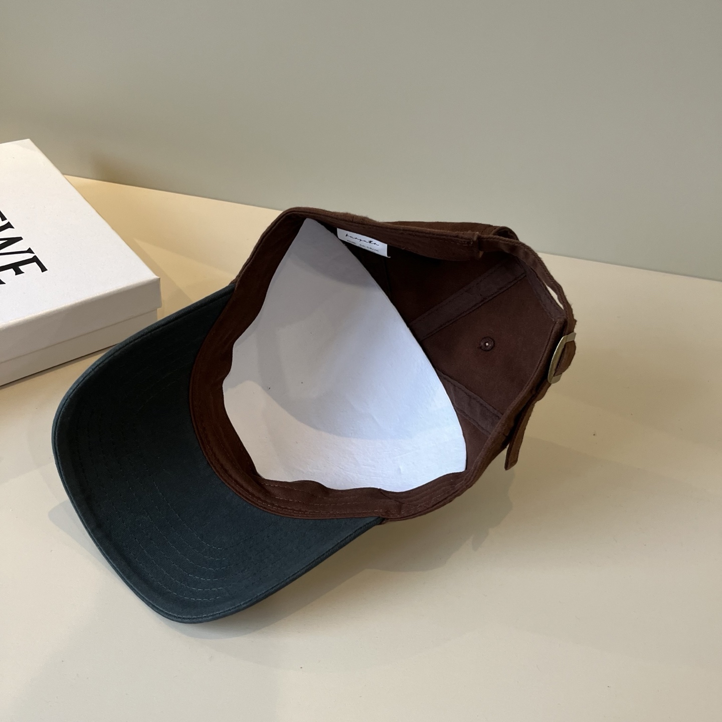  保罗🧢官网新品，棒球帽，原单品质火爆来袭 🔥🎩 工艺非常精美 高档大气上档次！低调奢华，方便携带！跑量