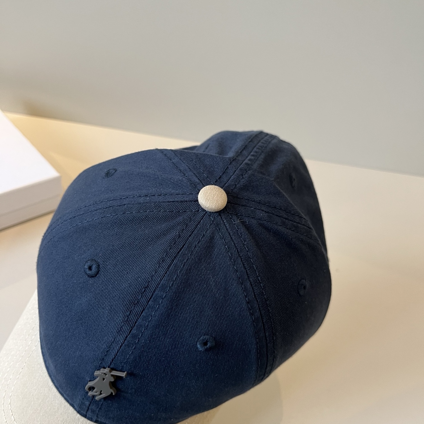  保罗🧢官网新品，棒球帽，原单品质火爆来袭 🔥🎩 工艺非常精美 高档大气上档次！低调奢华，方便携带！跑量