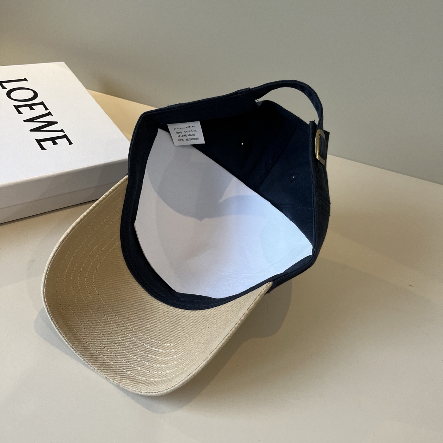  保罗🧢官网新品，棒球帽，原单品质火爆来袭 🔥🎩 工艺非常精美 高档大气上档次！低调奢华，方便携带！跑量