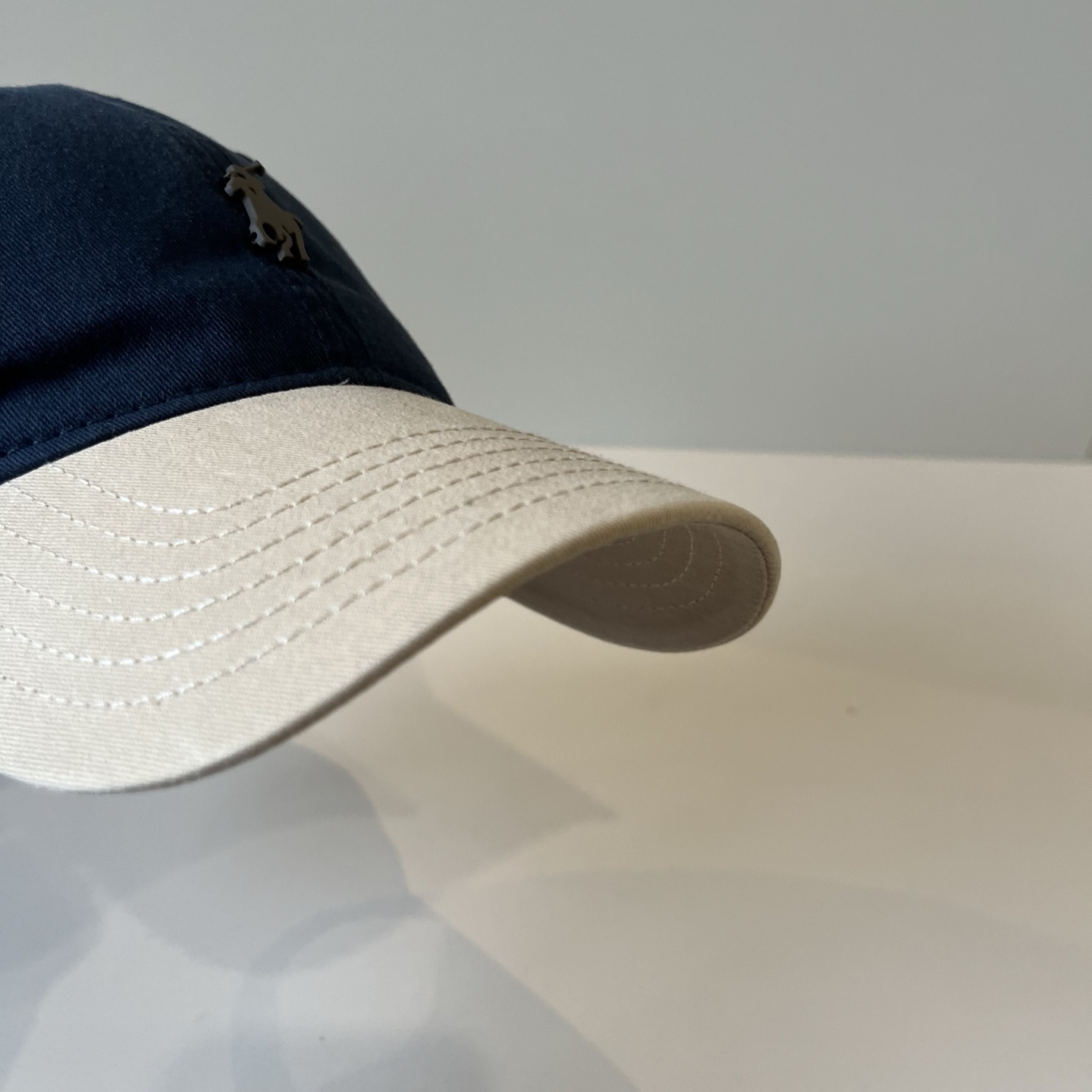  保罗🧢官网新品，棒球帽，原单品质火爆来袭 🔥🎩 工艺非常精美 高档大气上档次！低调奢华，方便携带！跑量