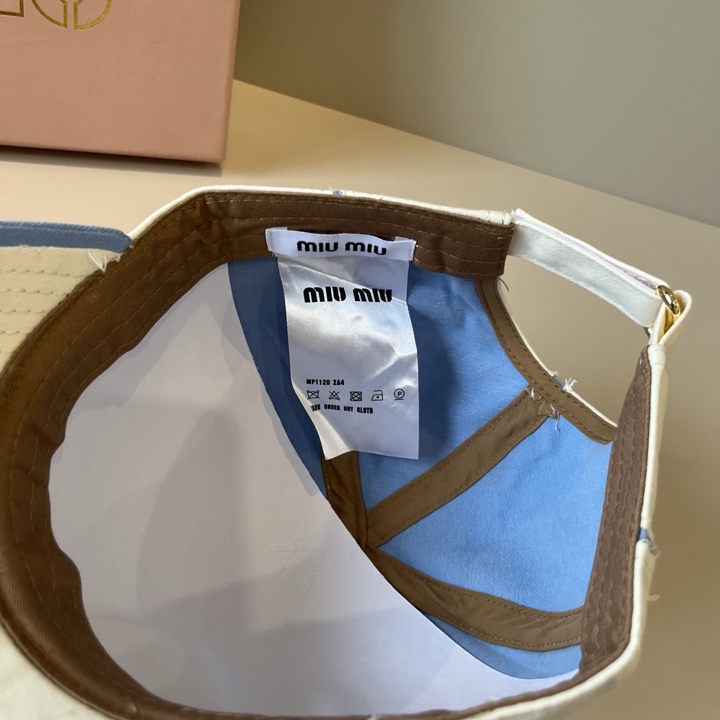  谬谬miumiu 原单春夏新款棒球帽，正品开模订制，原版做工细致质量超赞！