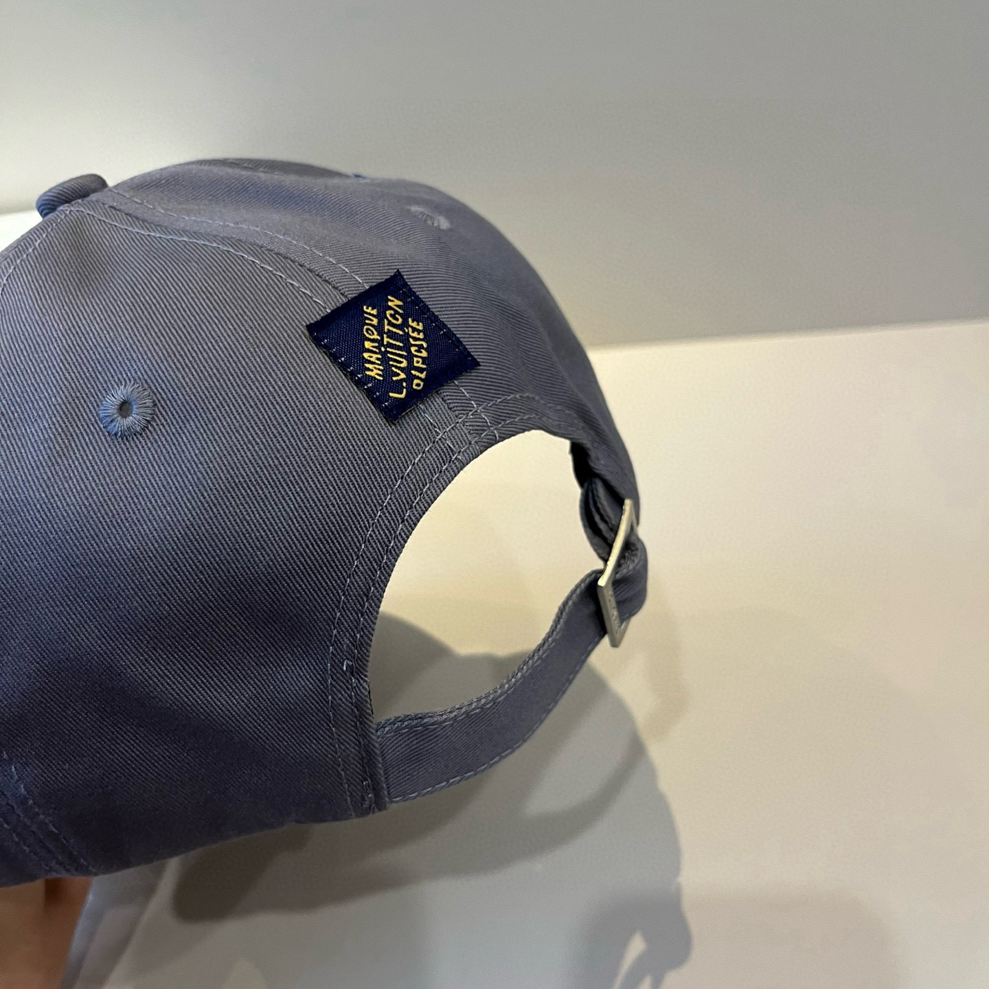 🧢路易威登棒球帽 LouisVuitton😍新款LV棒球帽，重工打造♥️高端大气，百搭款🤗男女通用！跑量