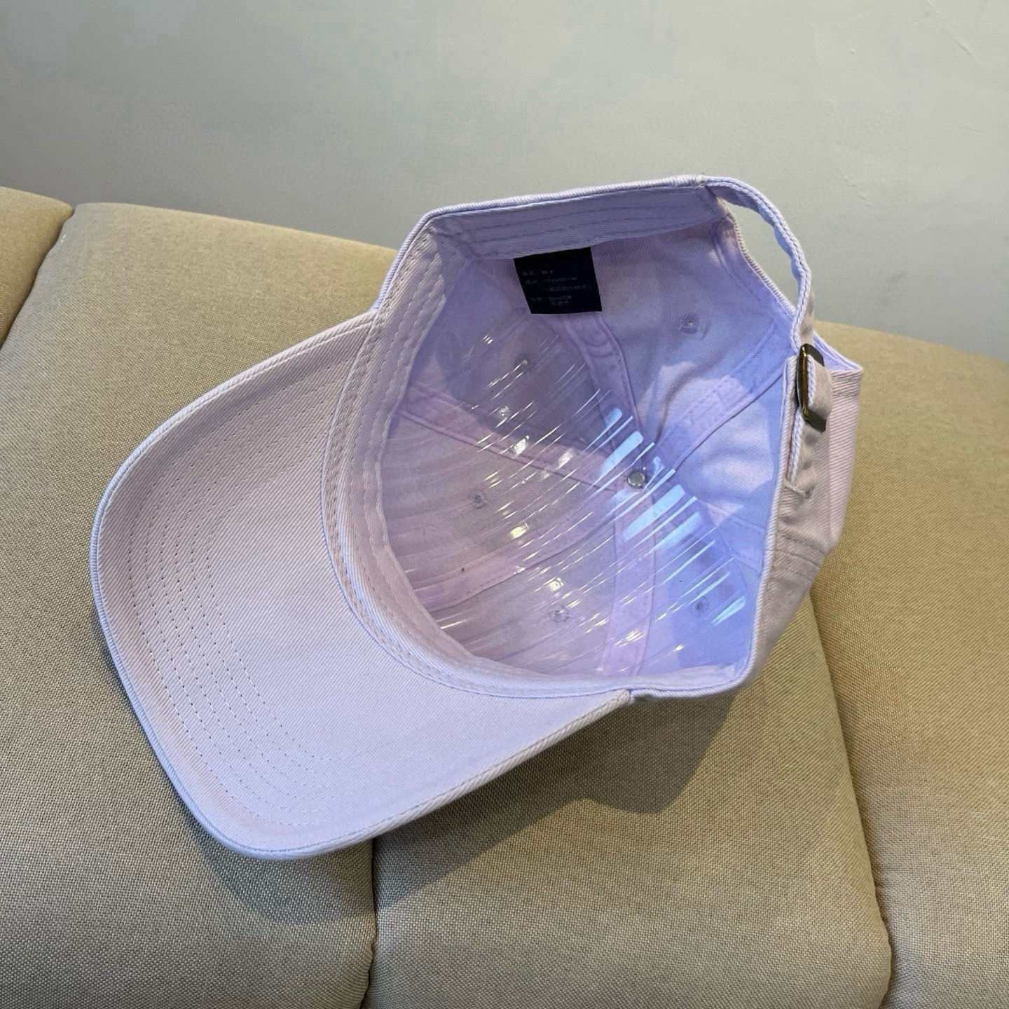 
北面♥️棒球帽🧢官网新品棒球帽，原单品质火爆来袭 🔥🎩 工艺非常精美 高档大气上档次！低调奢华，方便携