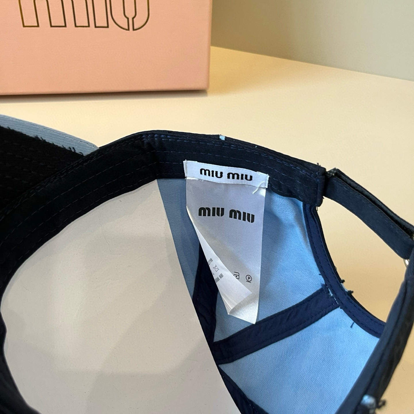 谬谬miumiu 原单春夏新款棒球帽，正品开模订制，原版做工细致质量超赞！