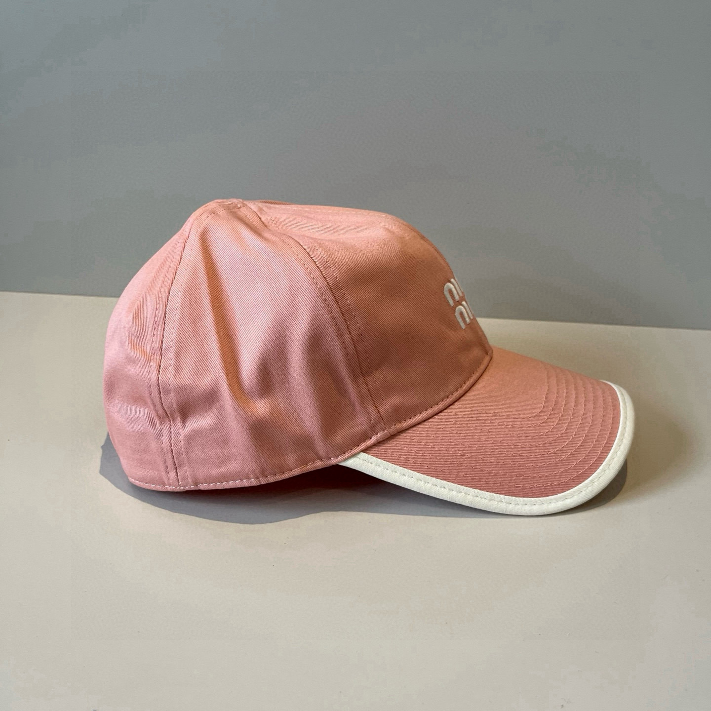 谬谬miumiu 原单春夏新款棒球帽，正品开模订制，原版做工细致质量超赞！