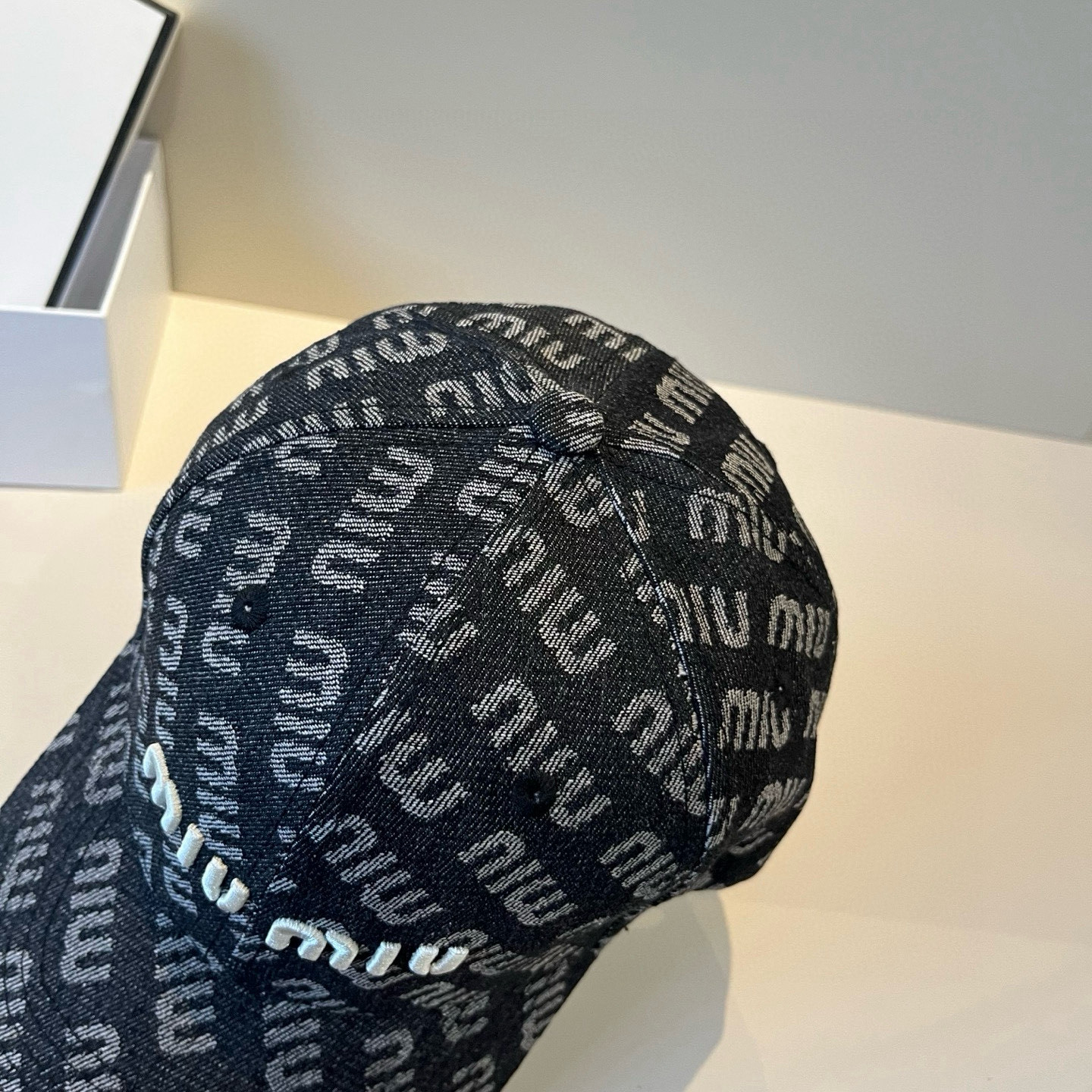 谬谬miumiu 原单春夏新款棒球帽，正品开模订制，原版做工细致质量超赞！