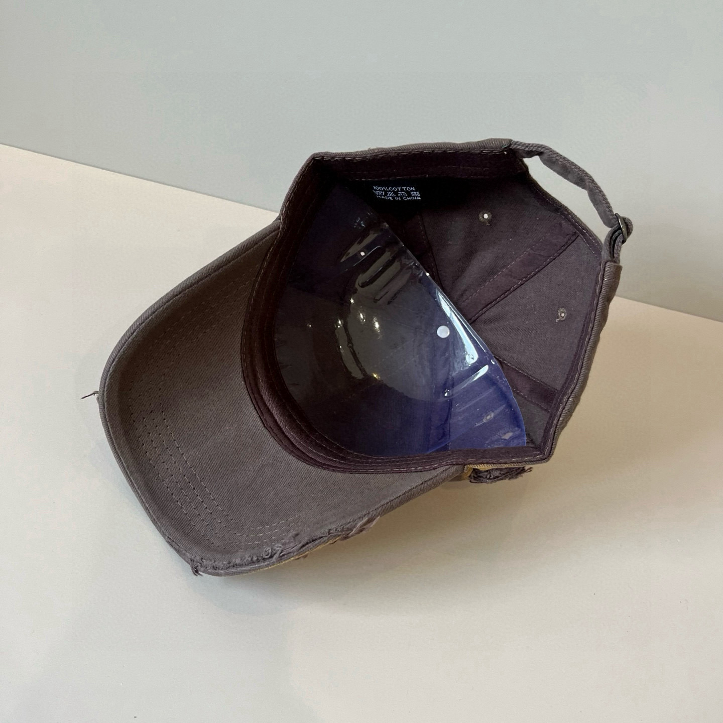 谬谬miumiu 原单春夏新款棒球帽，正品开模订制，原版做工细致质量超赞！