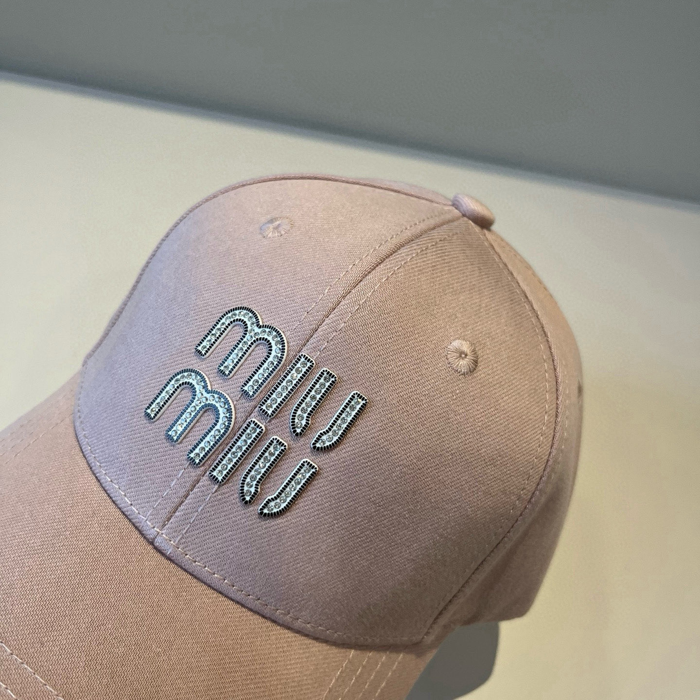 谬谬miumiu 原单春夏新款棒球帽，正品开模订制，原版做工细致质量超赞！