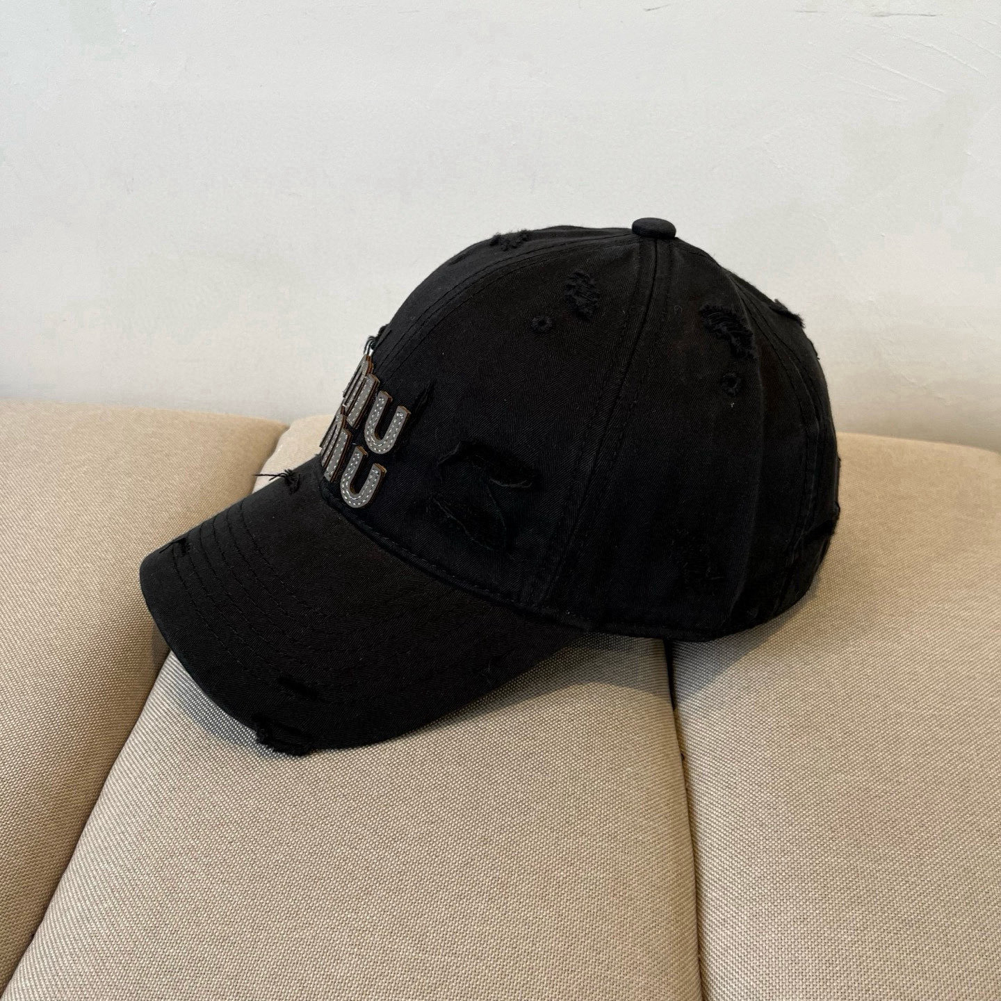 谬谬miumiu 原单春夏新款棒球帽，正品开模订制，原版做工细致质量超赞！