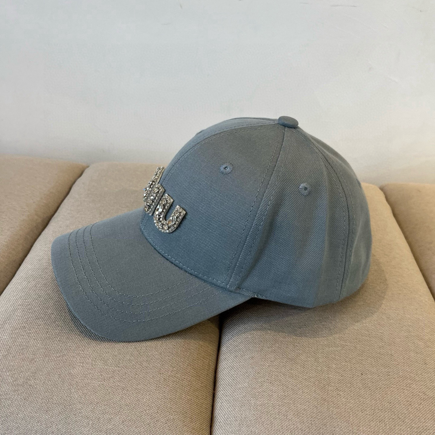 谬谬miumiu 原单春夏新款棒球帽，正品开模订制，原版做工细致质量超赞！