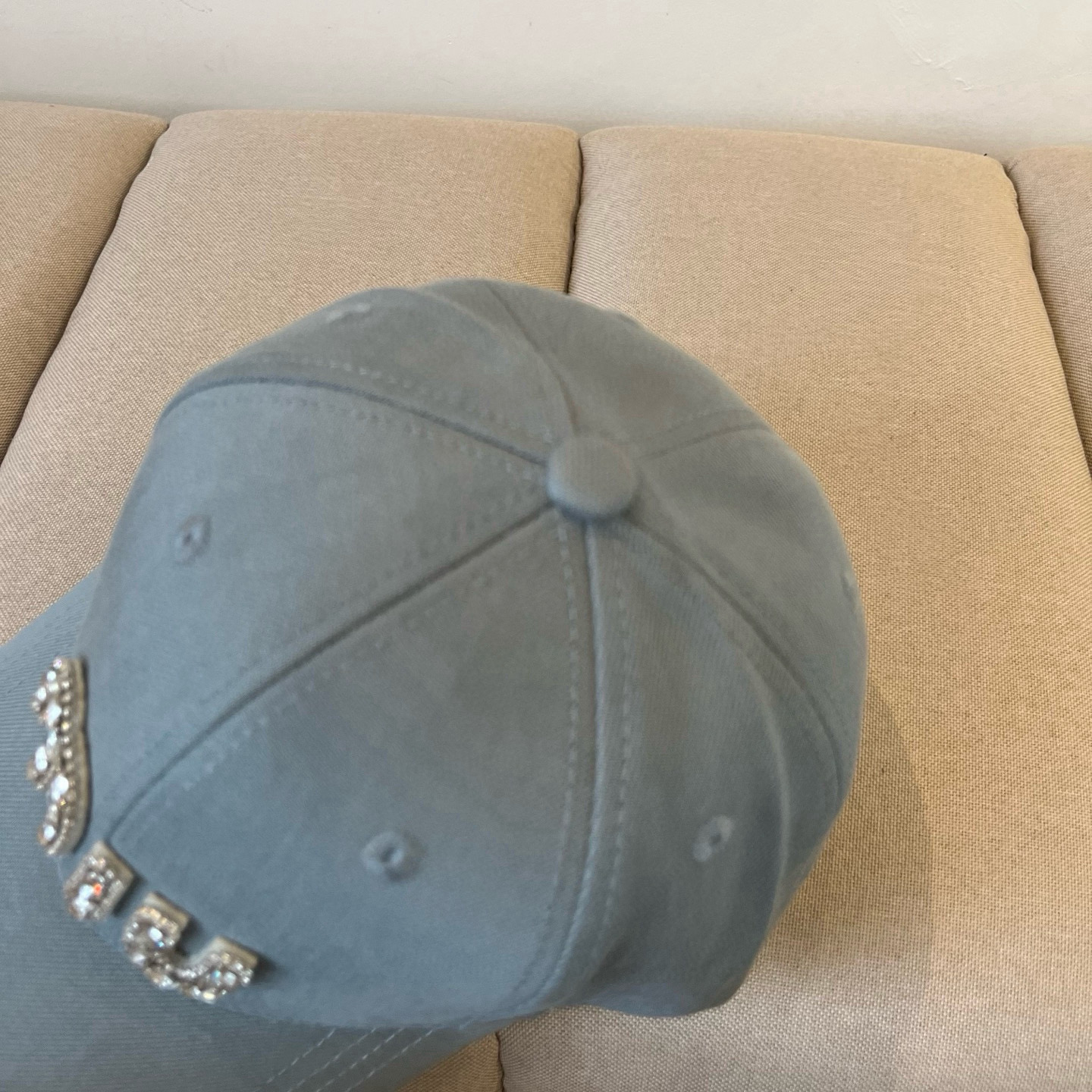 谬谬miumiu 原单春夏新款棒球帽，正品开模订制，原版做工细致质量超赞！