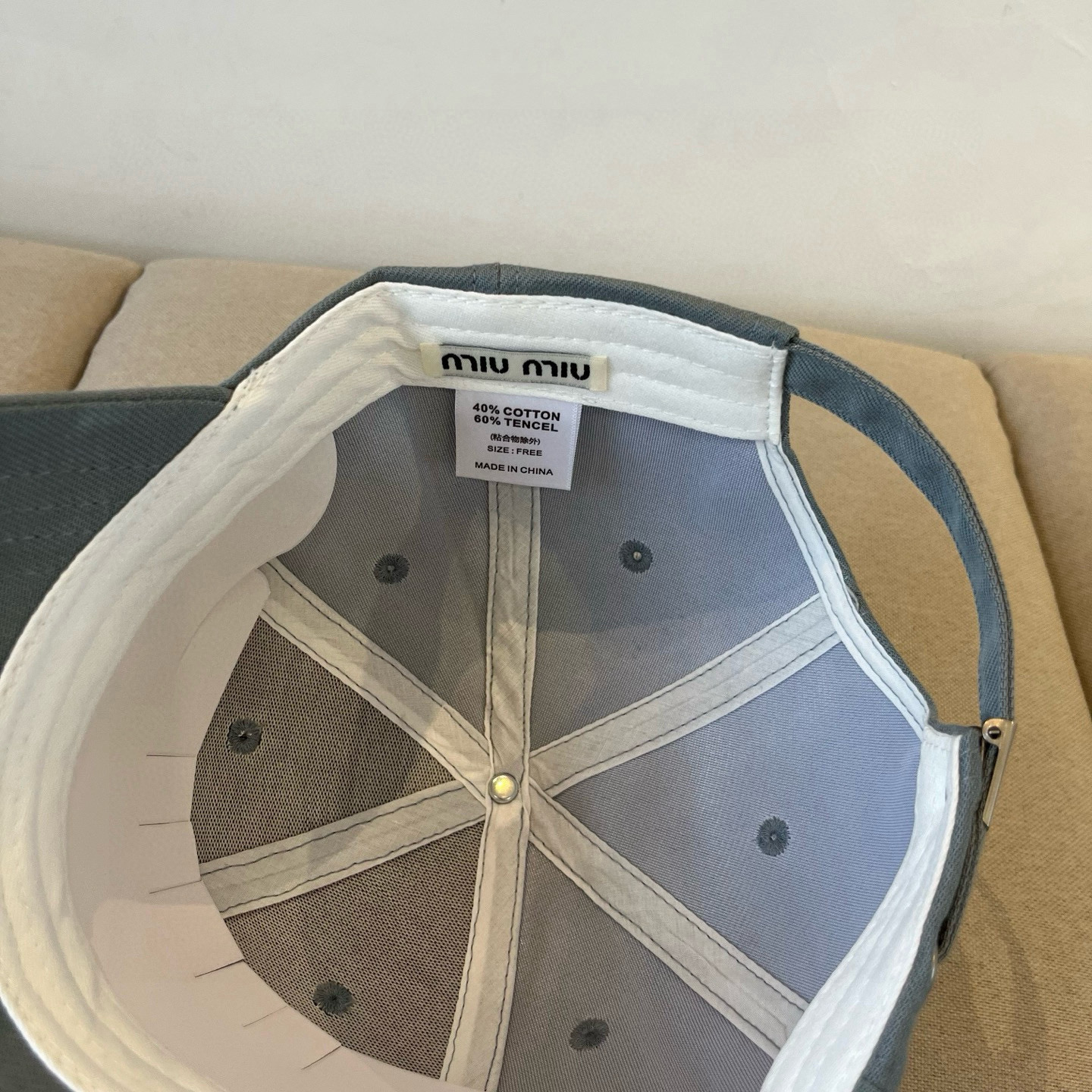 谬谬miumiu 原单春夏新款棒球帽，正品开模订制，原版做工细致质量超赞！