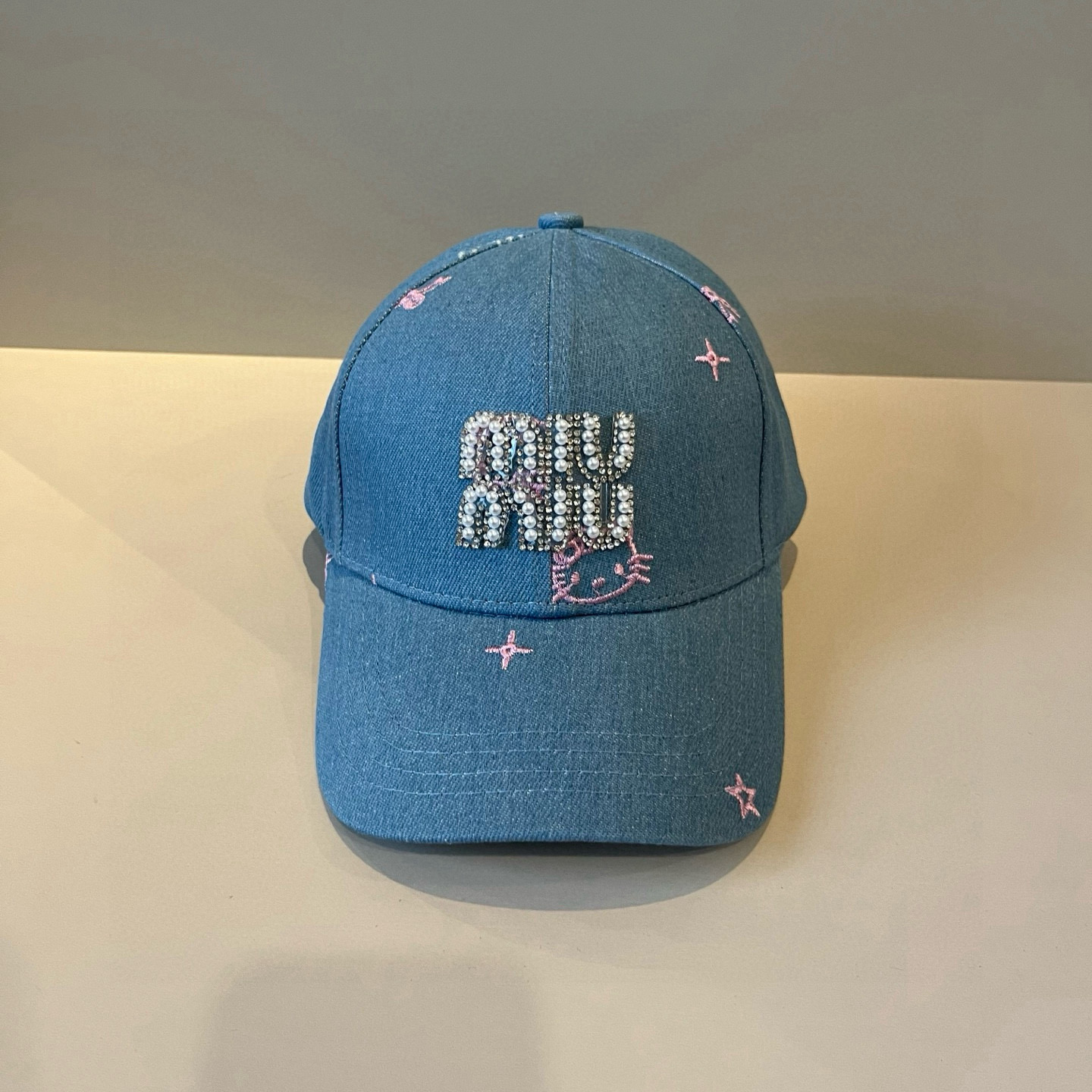 谬谬miumiu 原单春夏新款棒球帽，正品开模订制，原版做工细致质量超赞！