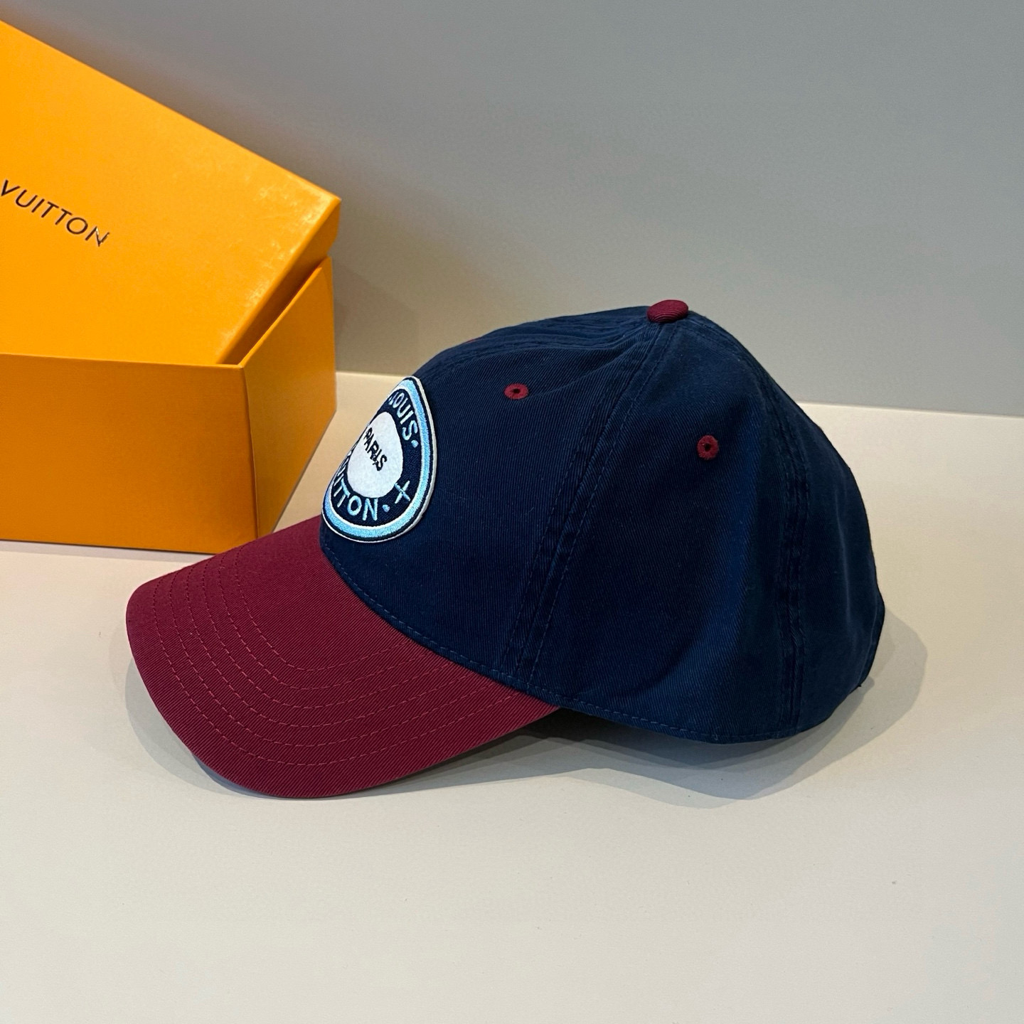 🧢路易威登棒球帽 LouisVuitton😍新款LV棒球帽，重工打造♥️高端大气，百搭款🤗男女通用！跑量