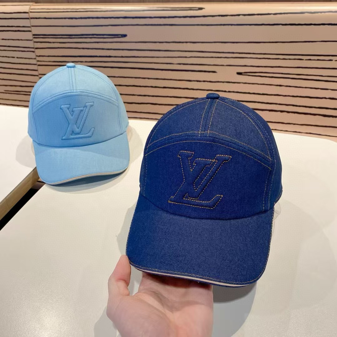🧢路易威登棒球帽 LouisVuitton😍新款LV棒球帽，重工打造♥️高端大气，百搭款🤗男女通用！跑量