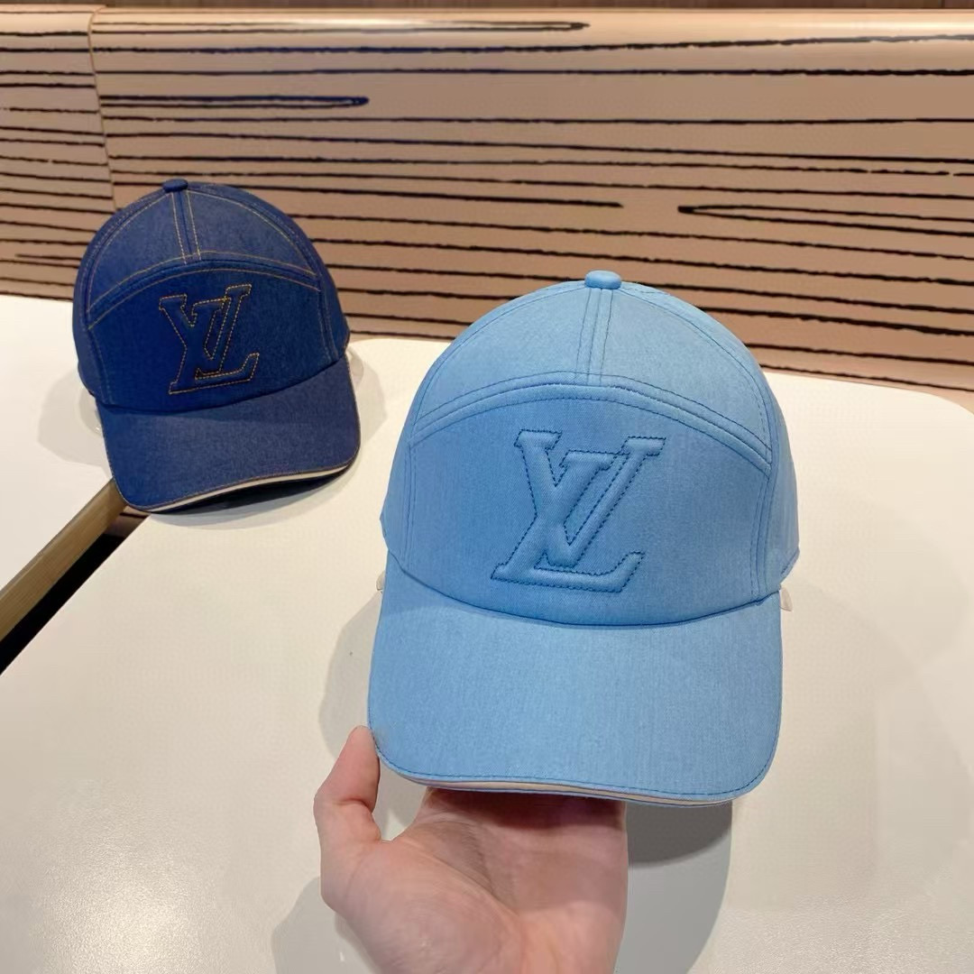 🧢路易威登棒球帽 LouisVuitton😍新款LV棒球帽，重工打造♥️高端大气，百搭款🤗男女通用！跑量