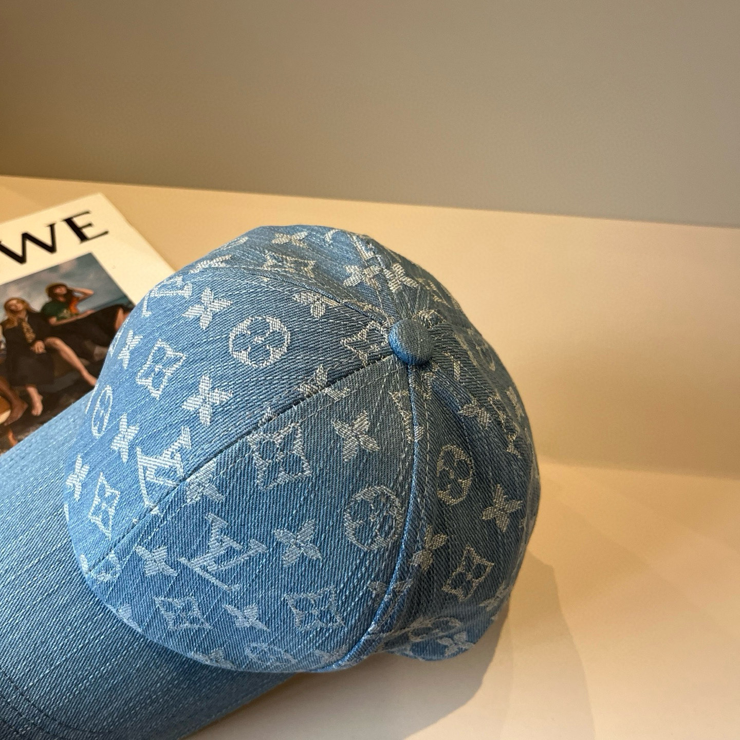 🧢路易威登棒球帽 LouisVuitton😍新款LV棒球帽，重工打造♥️高端大气，百搭款🤗男女通用！跑量