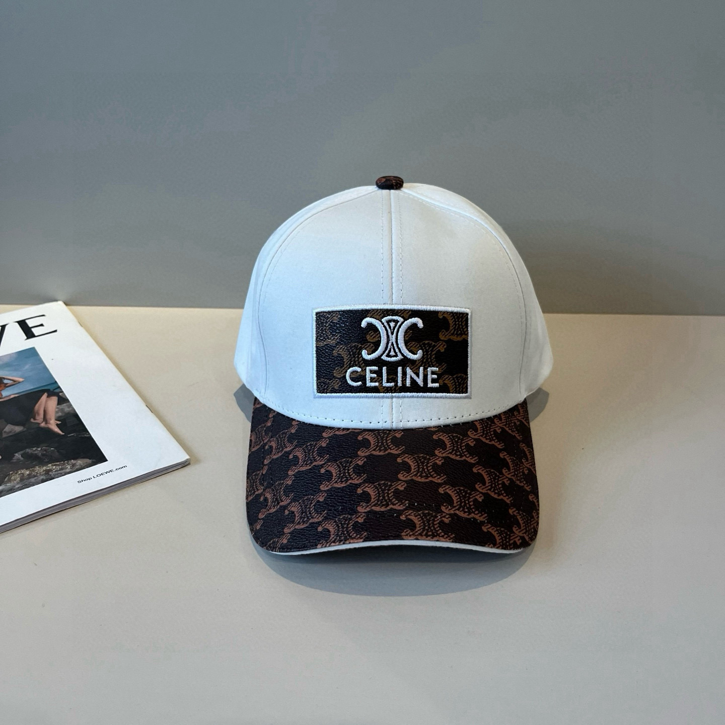 【CELINE赛琳】新款经典休闲潮流款 棒球帽🧢日韩风格，随便搭配都超好看！出门旅游，绝对要入手的一款