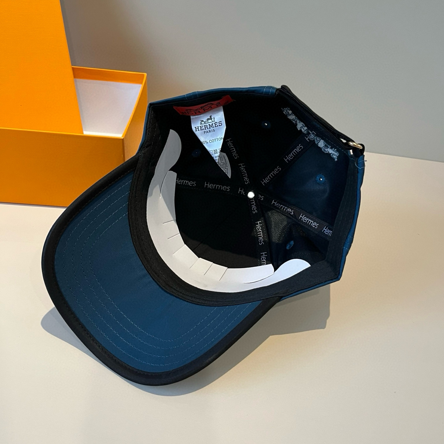  爱马仕Hermes 官网新品经典款 棒球帽🎩 原单品质 火爆来袭🔥 工艺非常精美爱心 高档大气上档次 