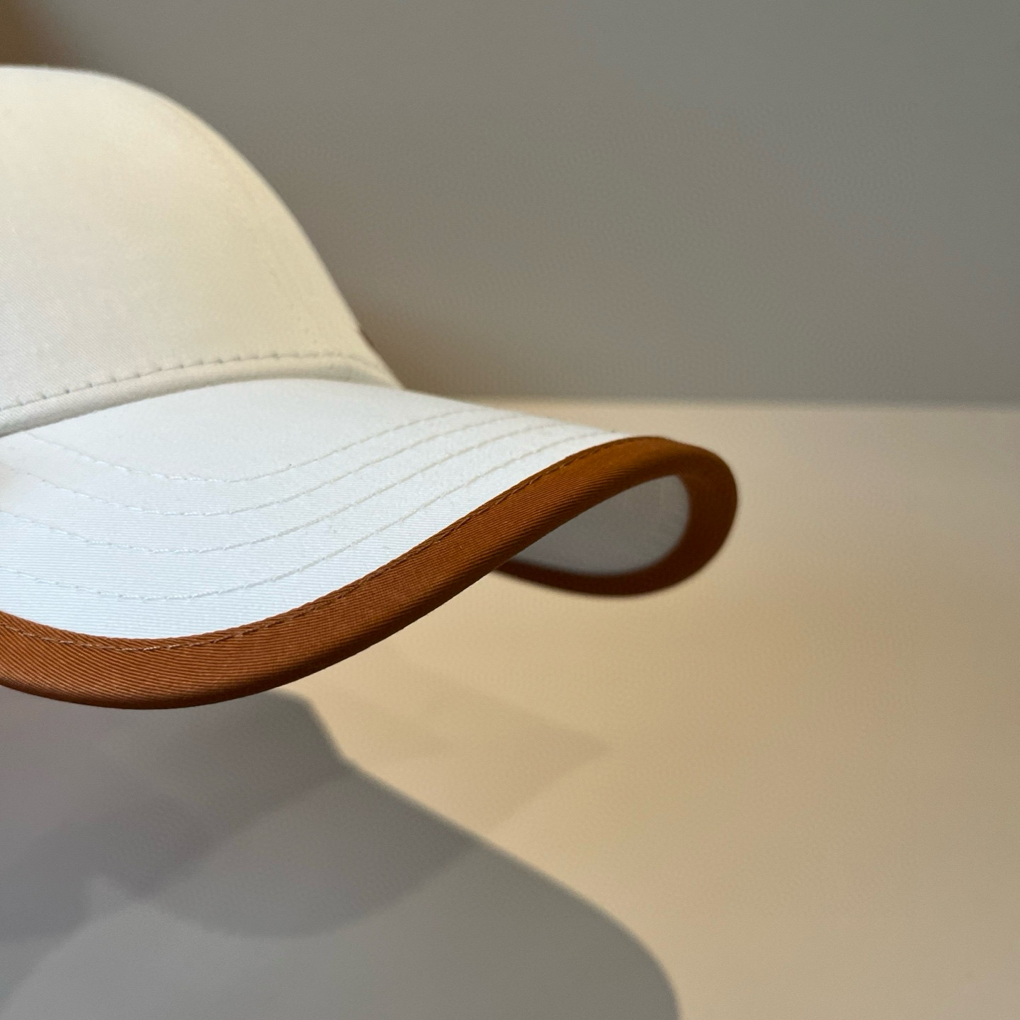  爱马仕Hermes 官网新品经典款 棒球帽🎩 原单品质 火爆来袭🔥 工艺非常精美爱心 高档大气上档次 