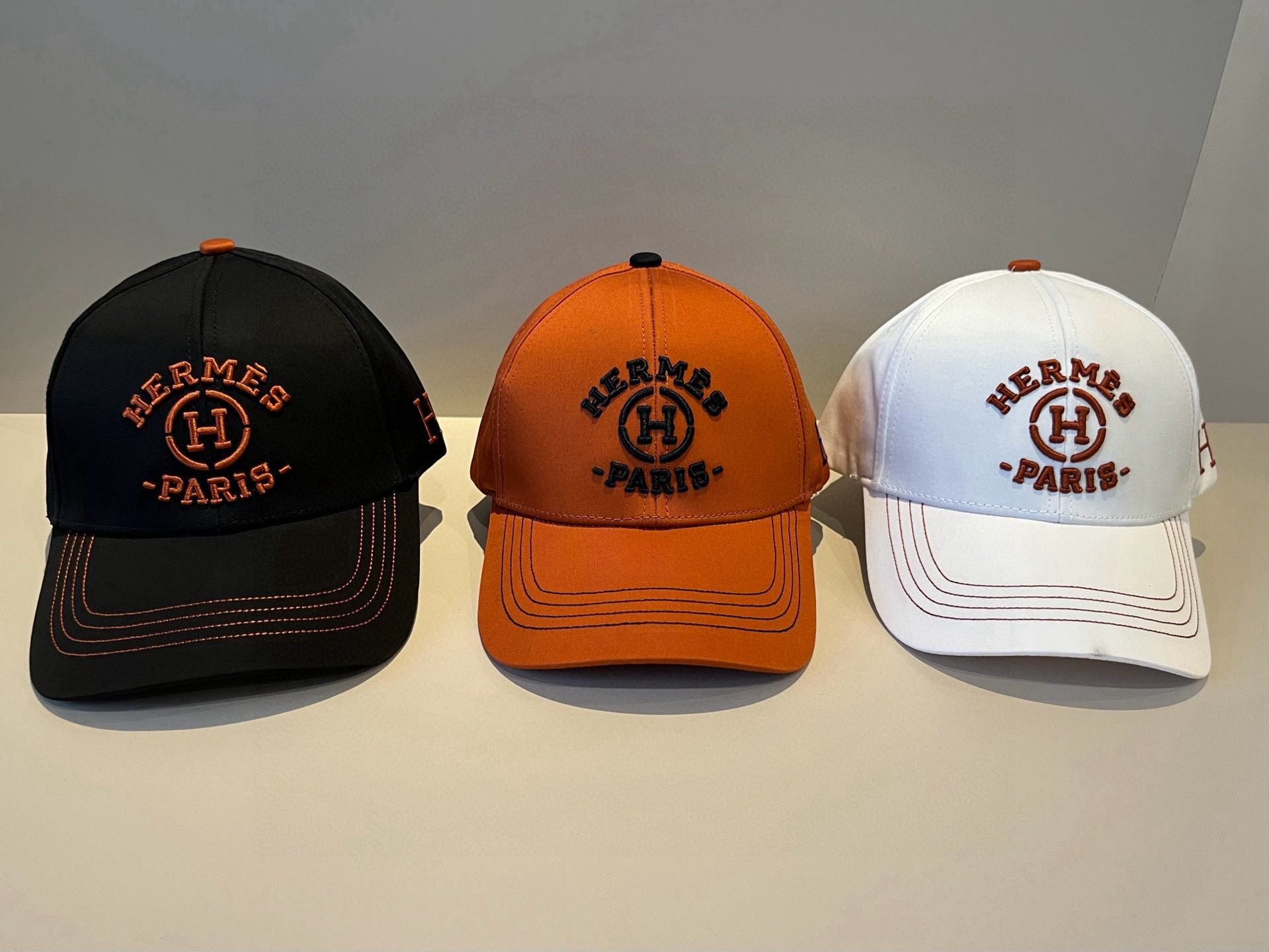  爱马仕Hermes 官网新品经典款 棒球帽🎩 原单品质 火爆来袭🔥 工艺非常精美爱心 高档大气上档次 