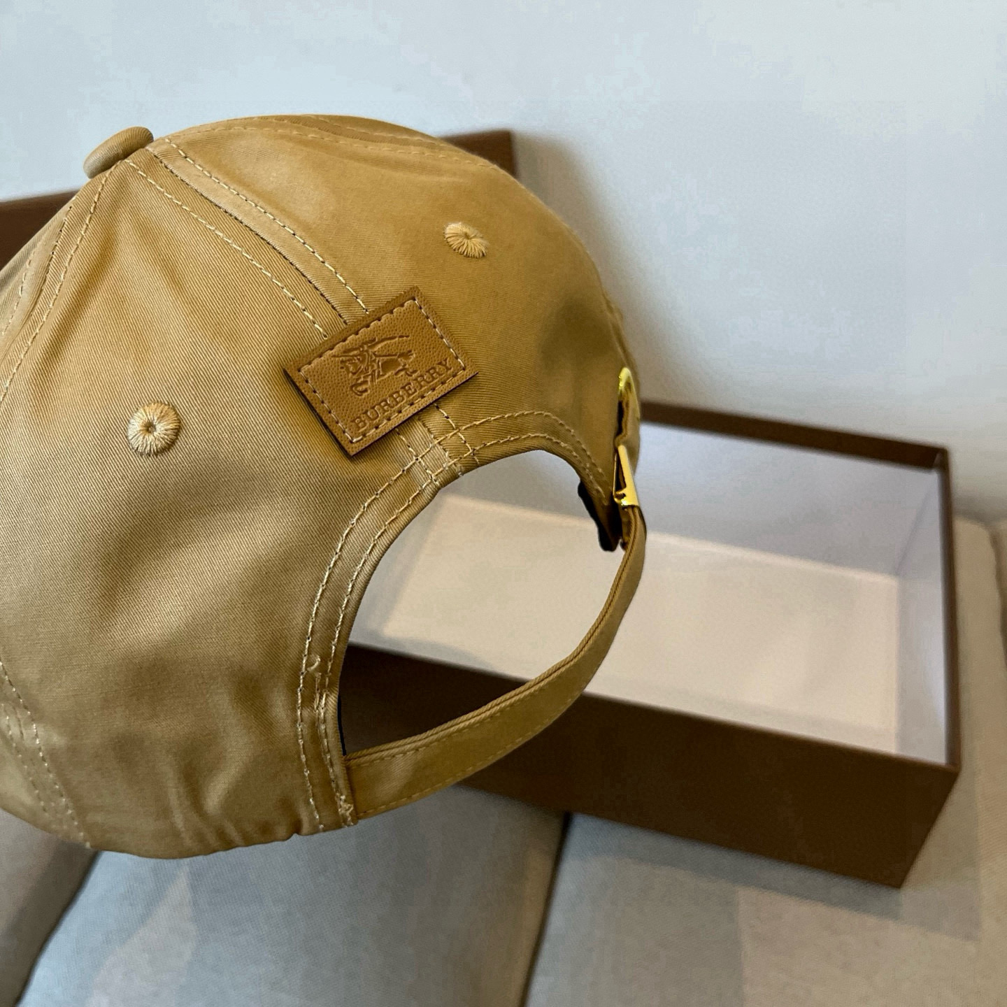  BURBERRY巴宝利早春新款棒球帽，简约尚时风，男女同款！高质品，尊享品质感！