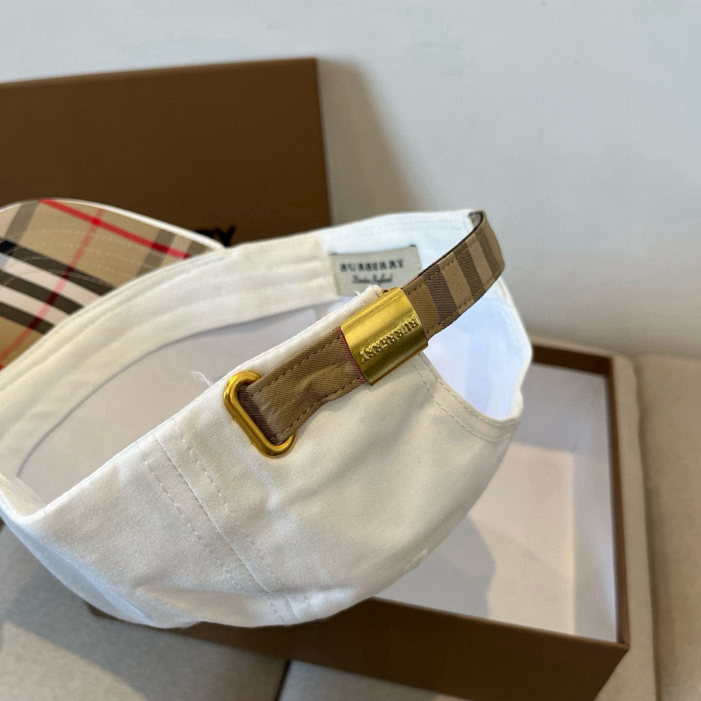  BURBERRY巴宝利早春新款棒球帽，简约尚时风，男女同款！高质品，尊享品质感！