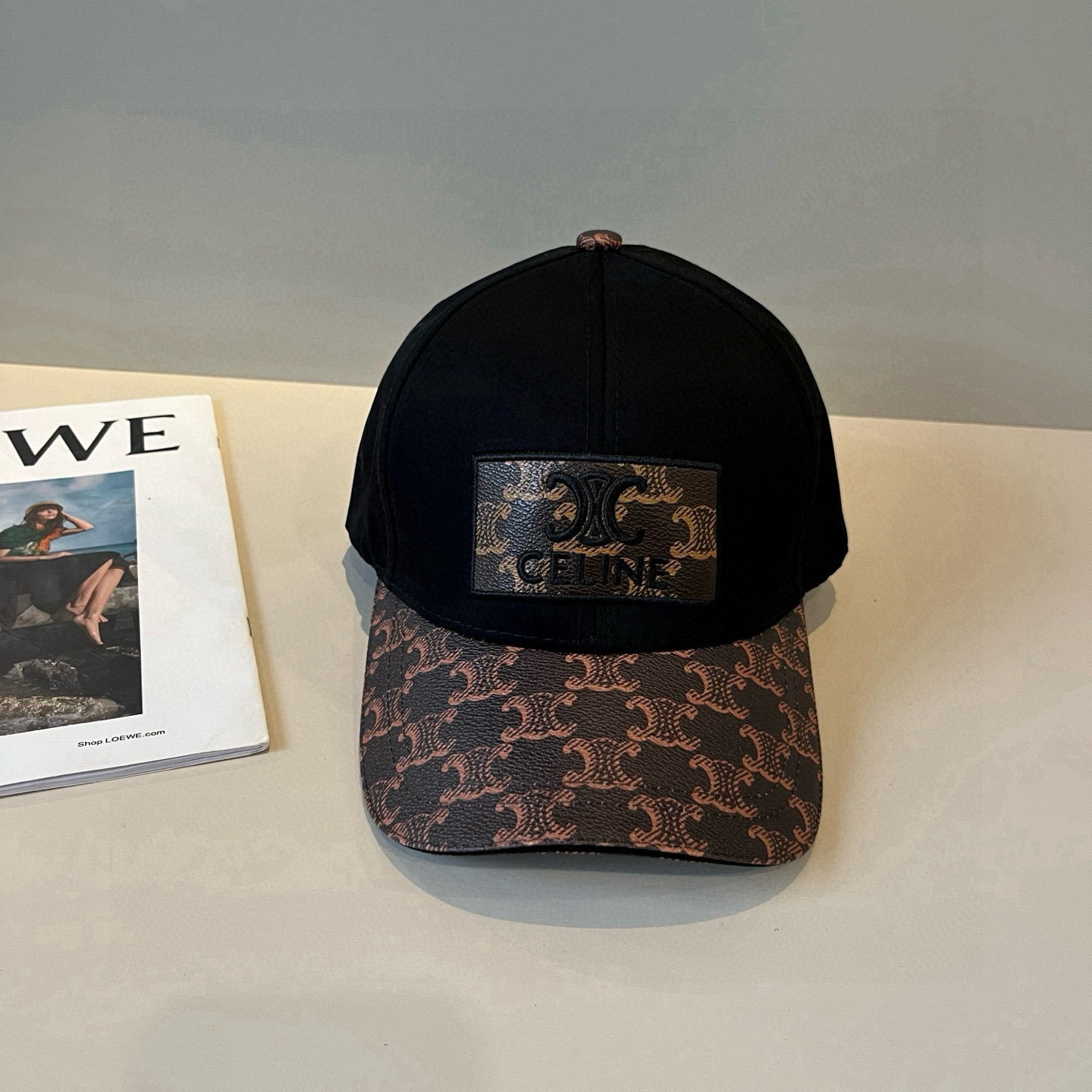 【CELINE赛琳】新款经典休闲潮流款 棒球帽🧢日韩风格，随便搭配都超好看！出门旅游，绝对要入手的一款