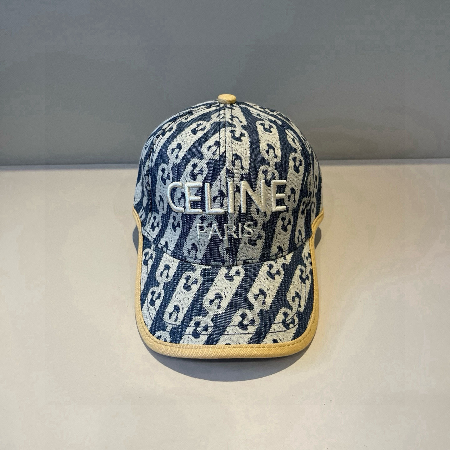 【CELINE赛琳】新款经典休闲潮流款 棒球帽🧢日韩风格，随便搭配都超好看！出门旅游，绝对要入手的一款