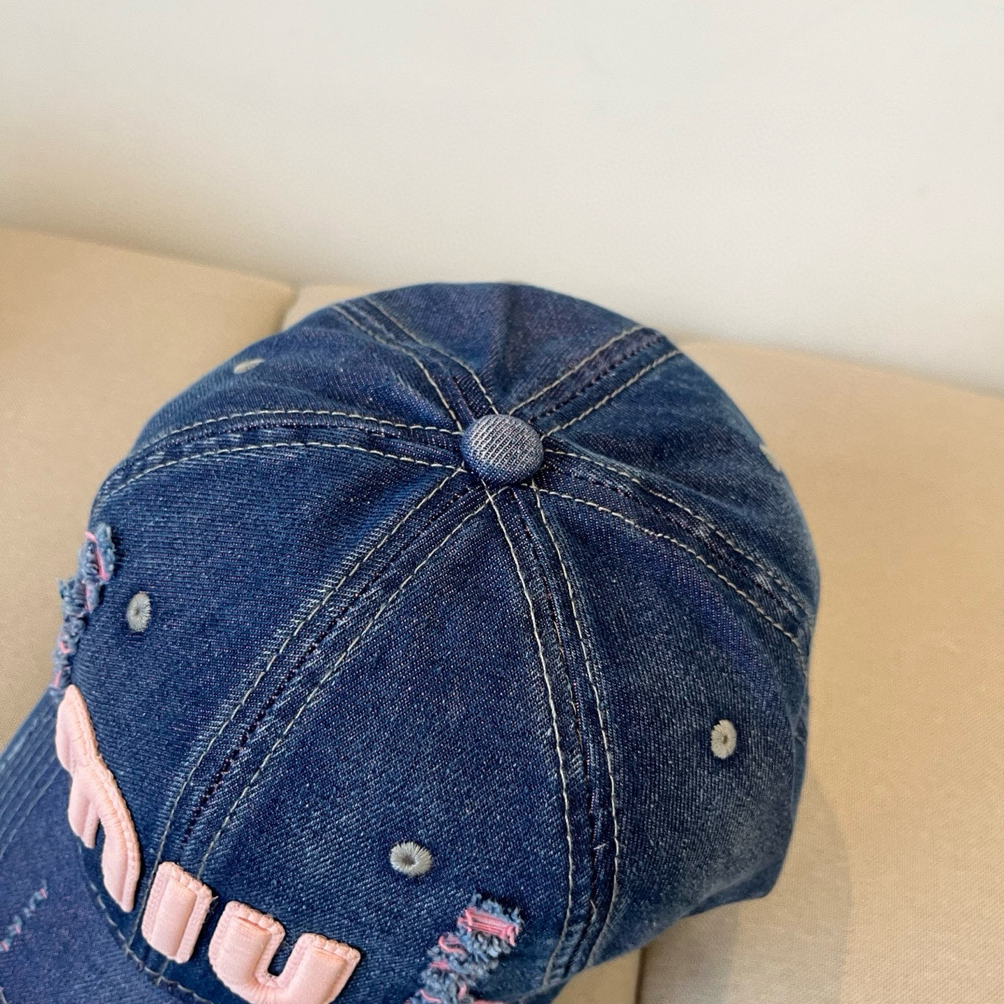 谬谬miumiu 原单春夏新款棒球帽，正品开模订制，原版做工细致质量超赞！