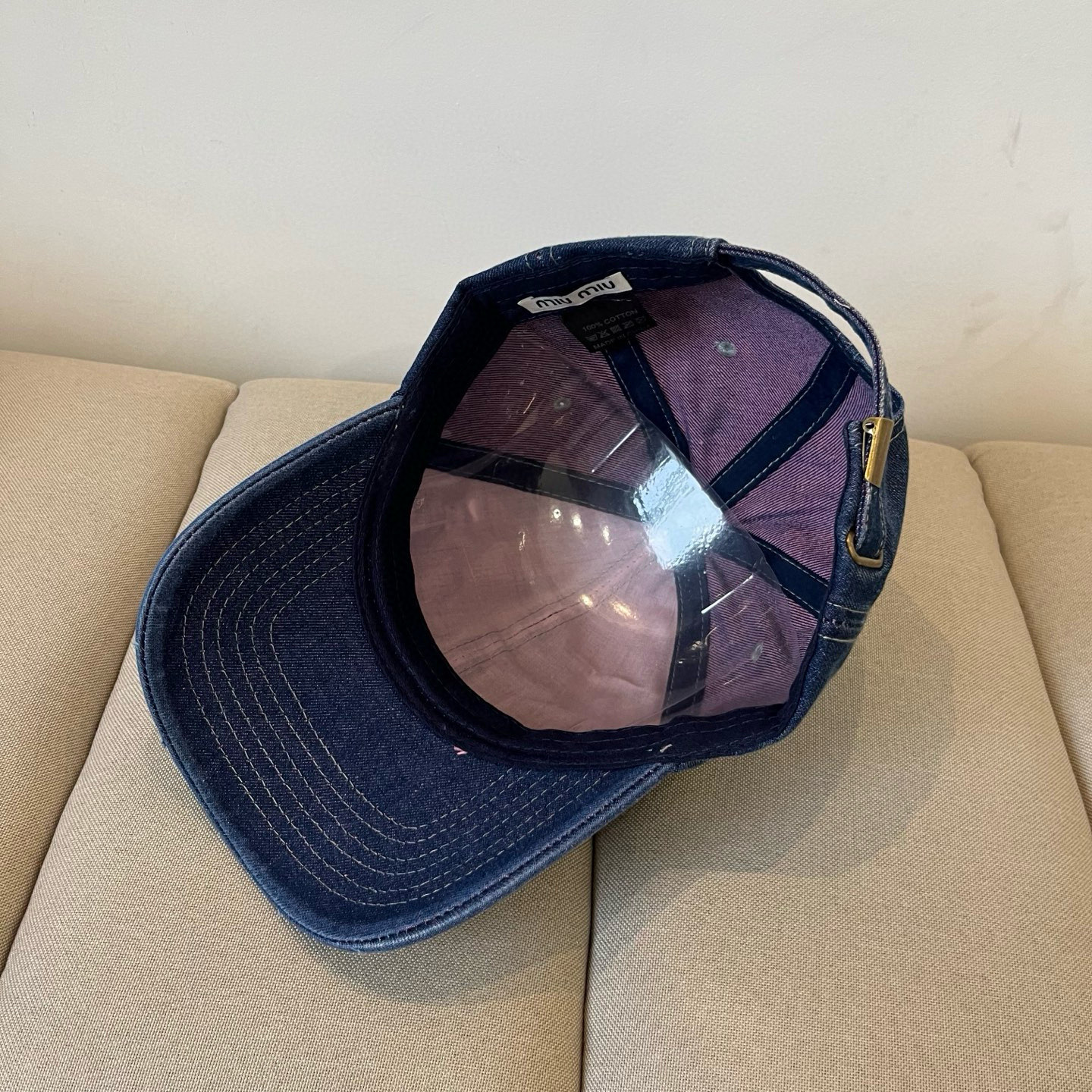 谬谬miumiu 原单春夏新款棒球帽，正品开模订制，原版做工细致质量超赞！