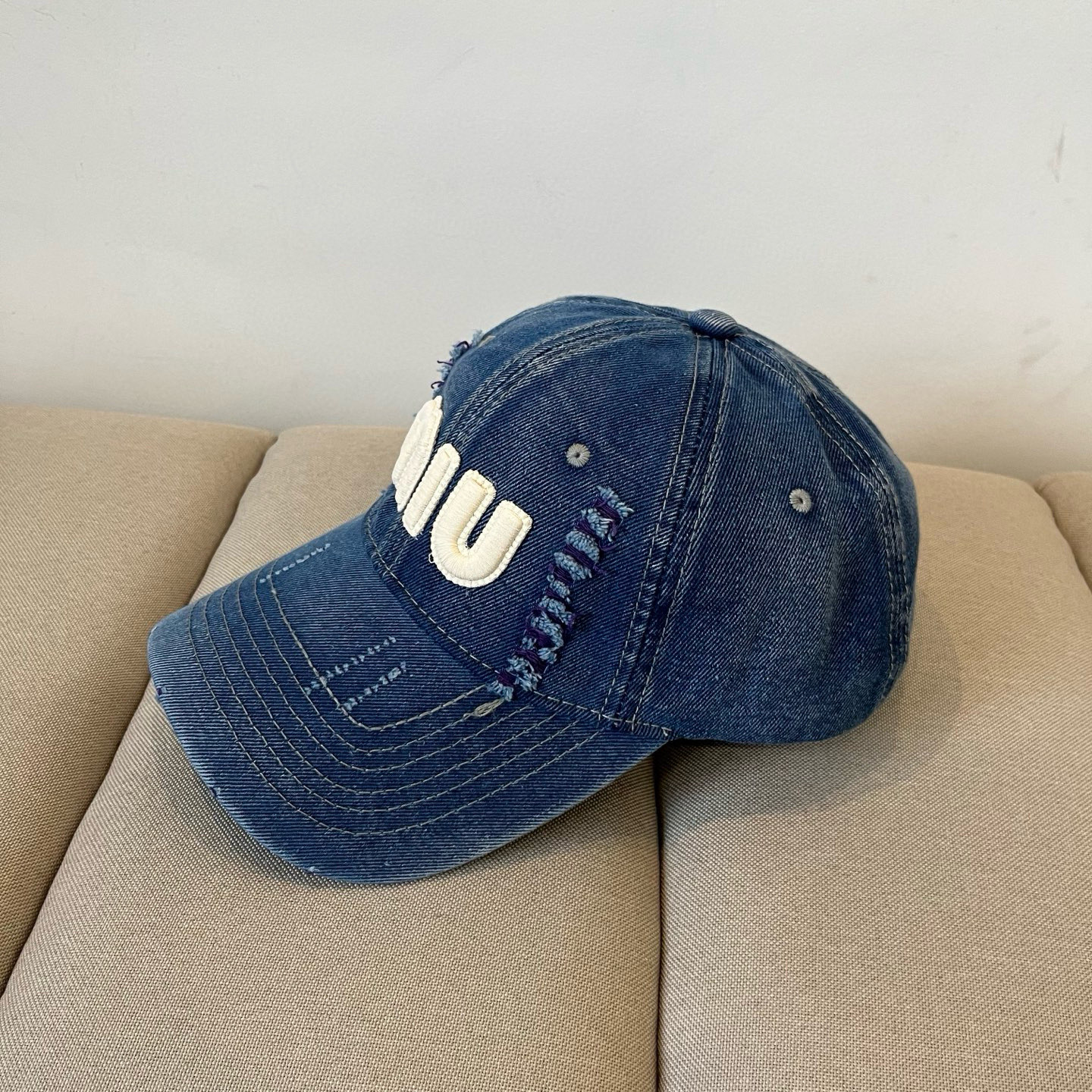 谬谬miumiu 原单春夏新款棒球帽，正品开模订制，原版做工细致质量超赞！