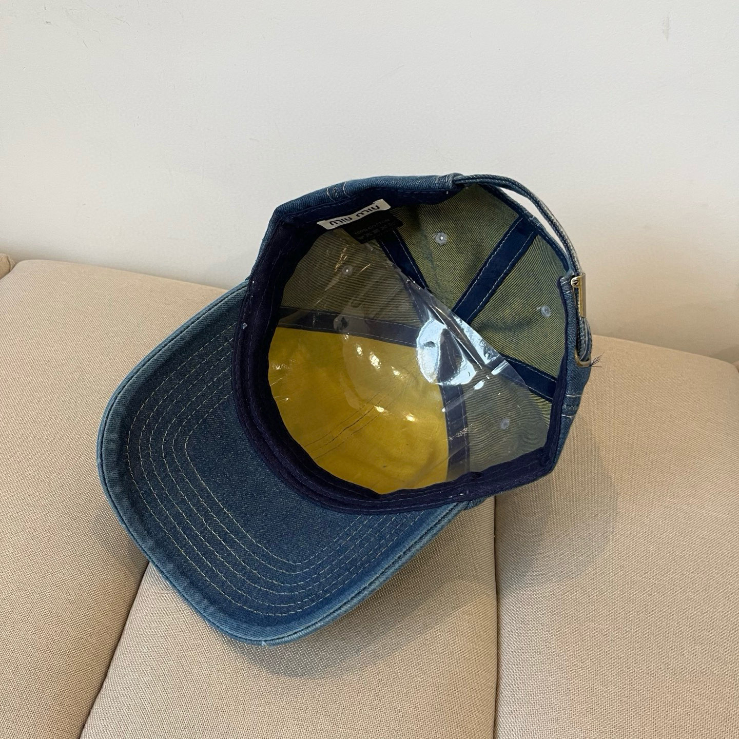  谬谬miumiu 原单春夏新款棒球帽，正品开模订制，原版做工细致质量超赞！