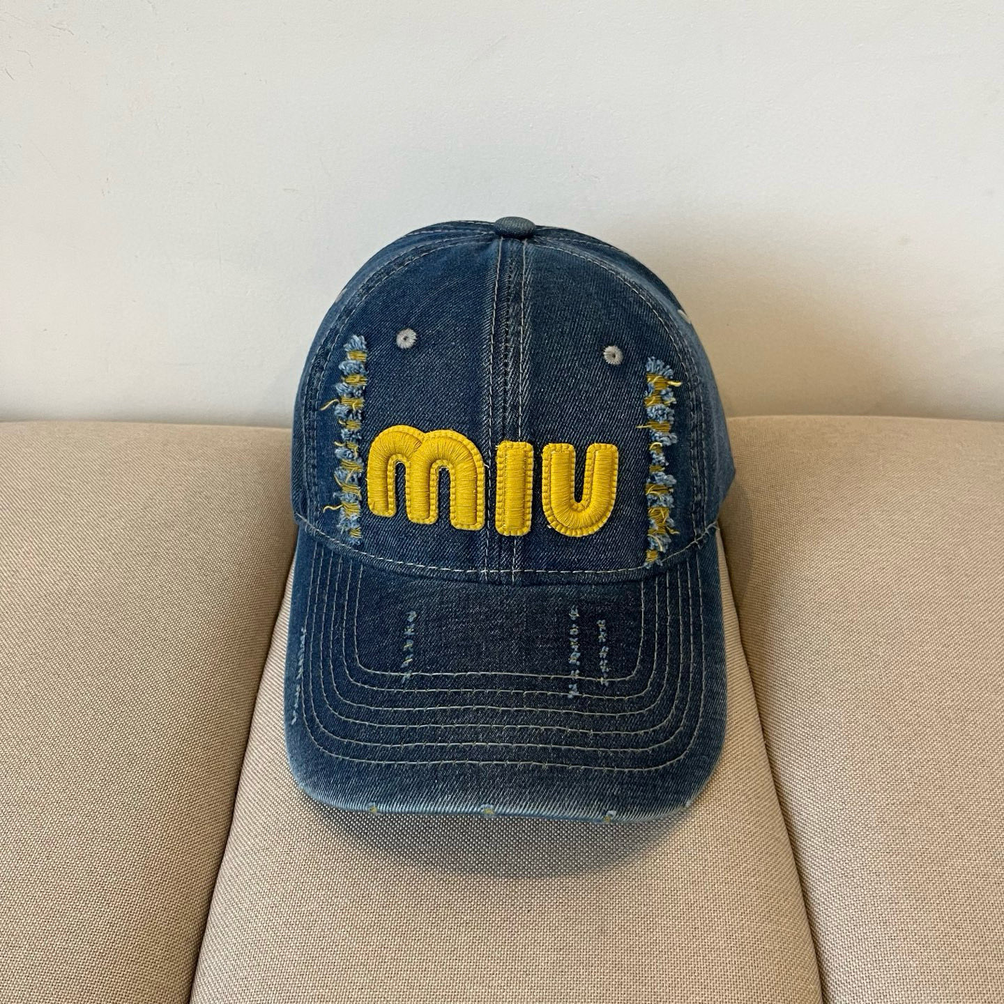  谬谬miumiu 原单春夏新款棒球帽，正品开模订制，原版做工细致质量超赞！