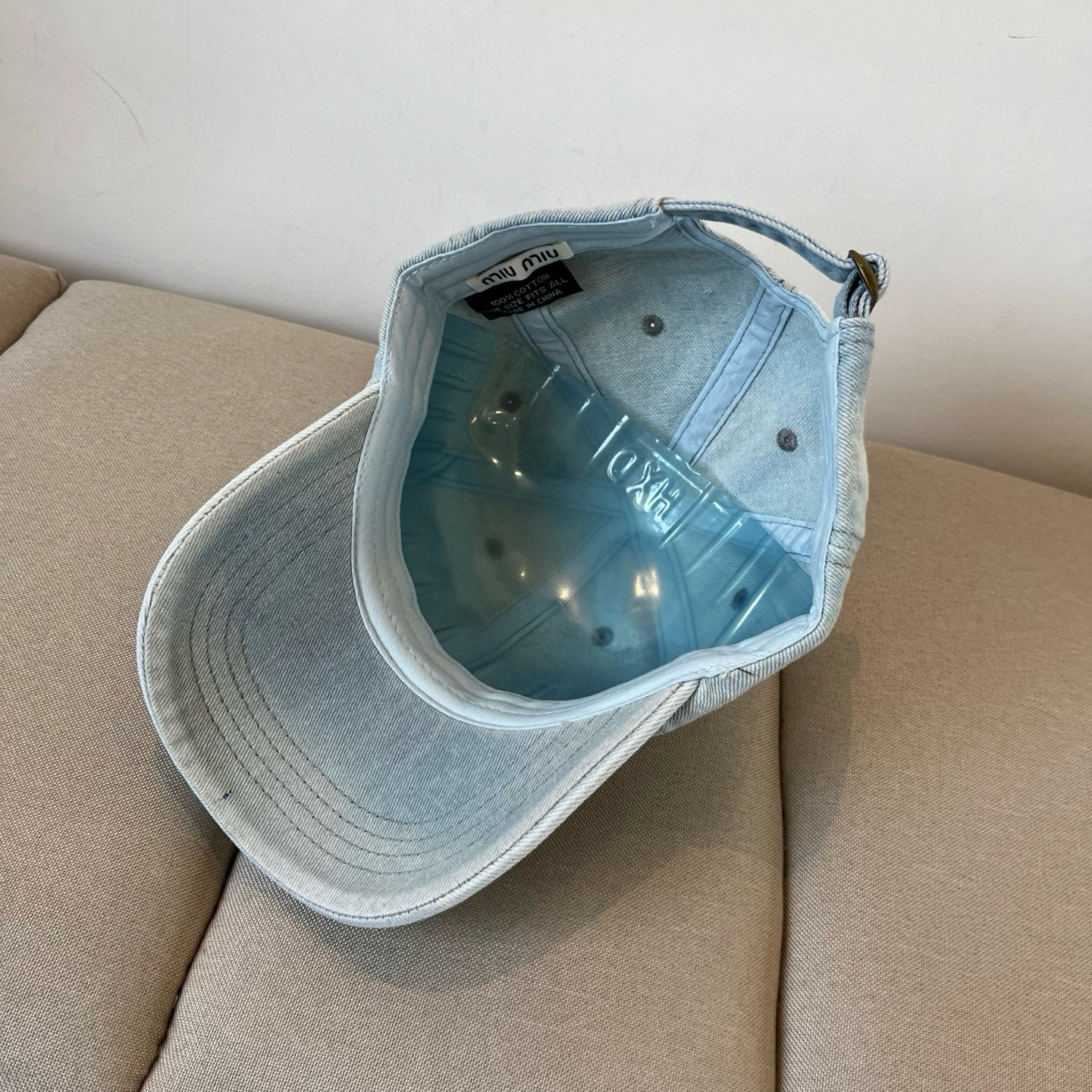  谬谬miumiu 原单春夏新款棒球帽，正品开模订制，原版做工细致质量超赞！