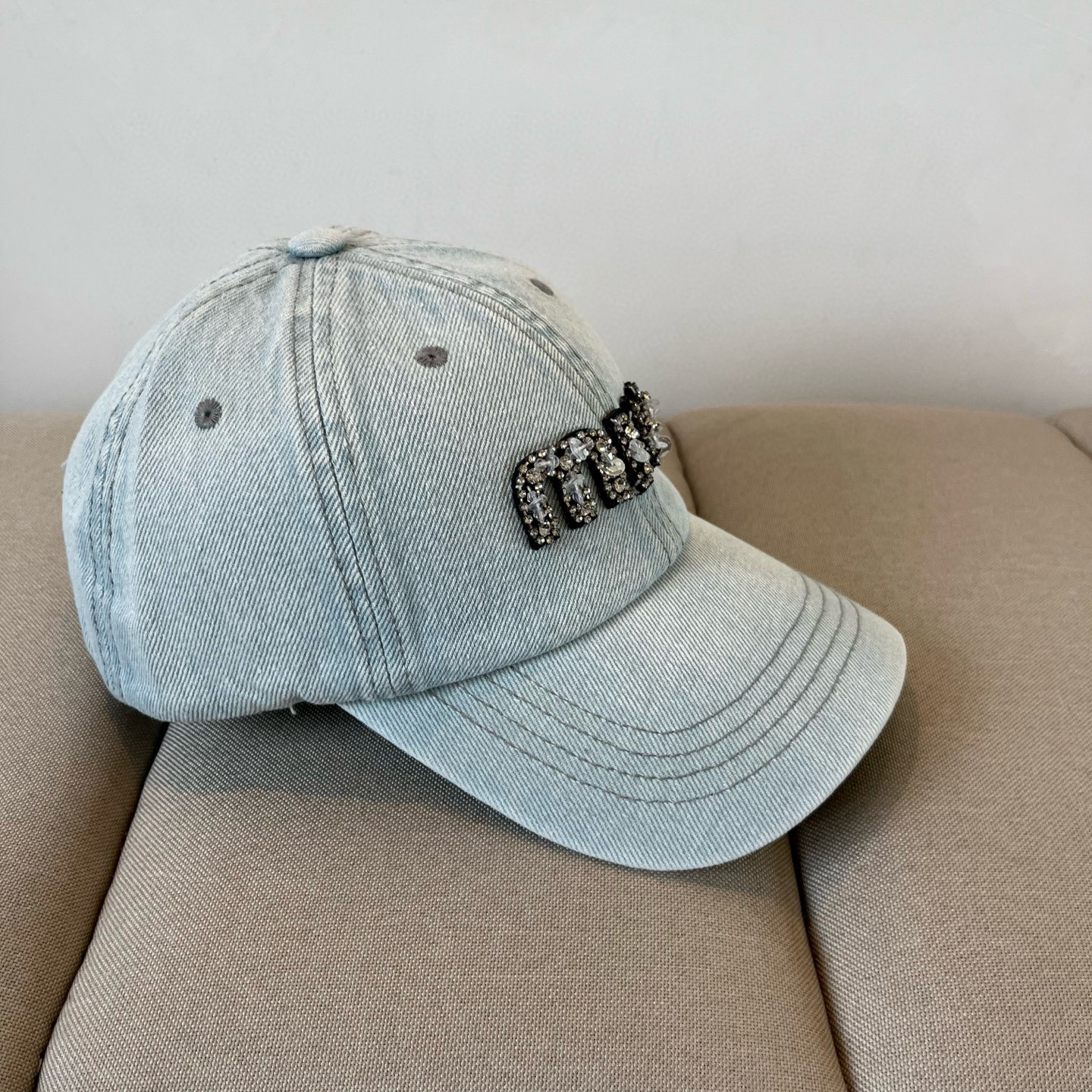  谬谬miumiu 原单春夏新款棒球帽，正品开模订制，原版做工细致质量超赞！