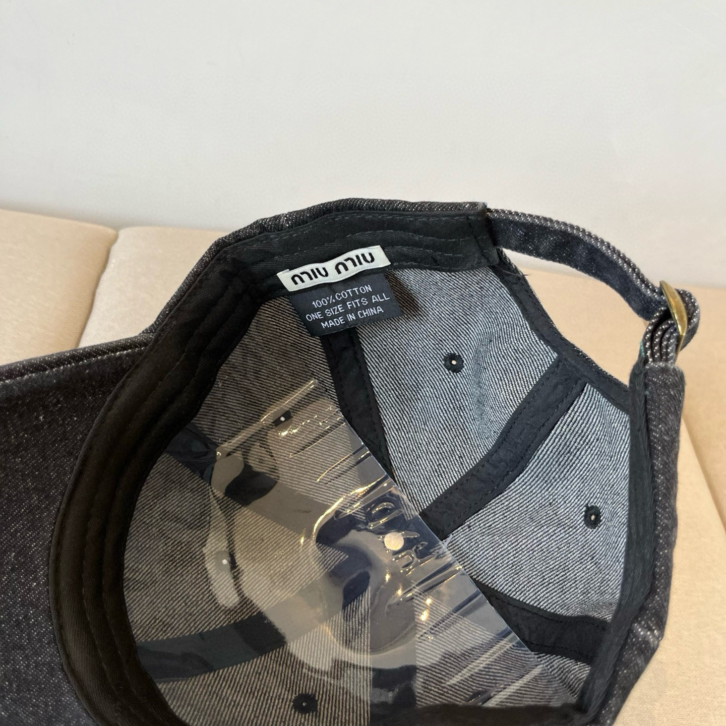  谬谬miumiu 原单春夏新款棒球帽，正品开模订制，原版做工细致质量超赞！