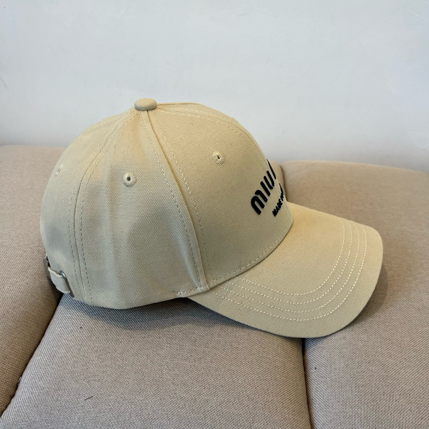  谬谬miumiu 原单春夏新款棒球帽，正品开模订制，原版做工细致质量超赞！