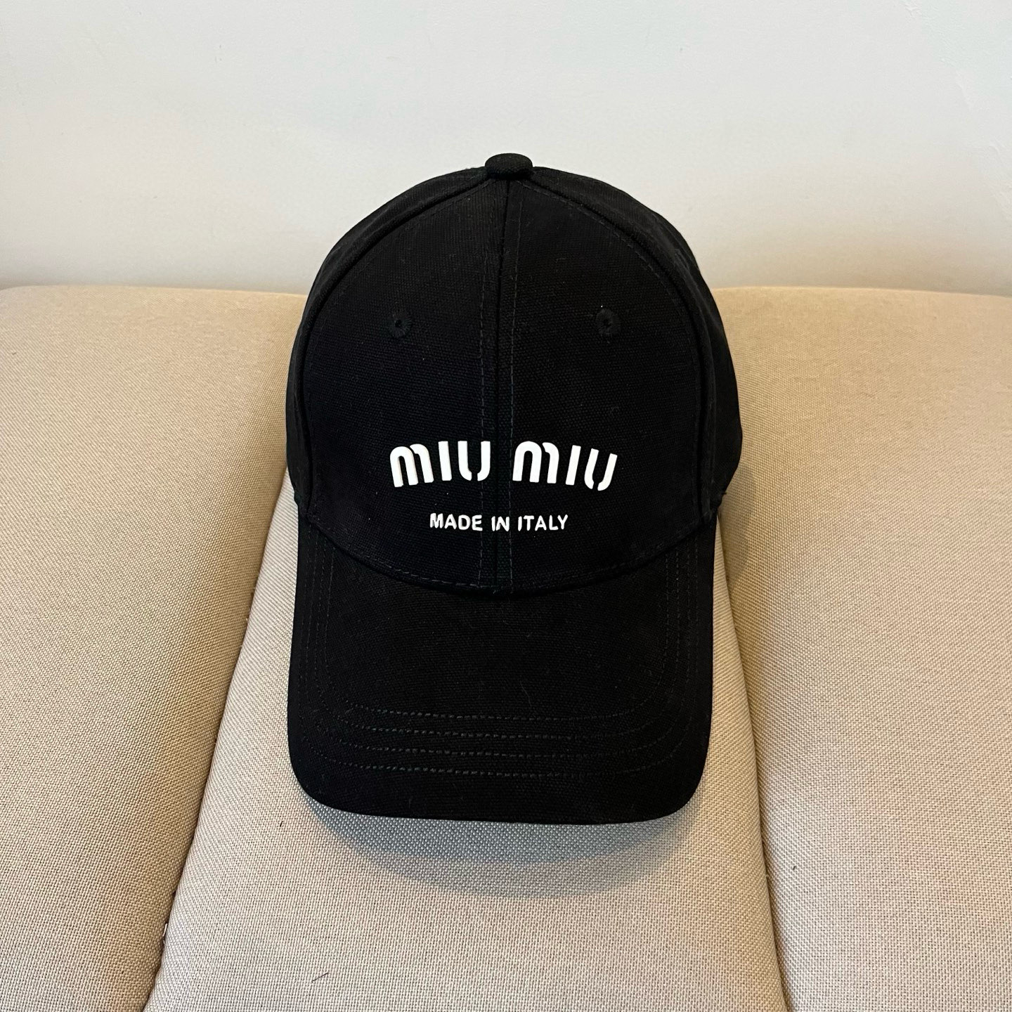  谬谬miumiu 原单春夏新款棒球帽，正品开模订制，原版做工细致质量超赞！