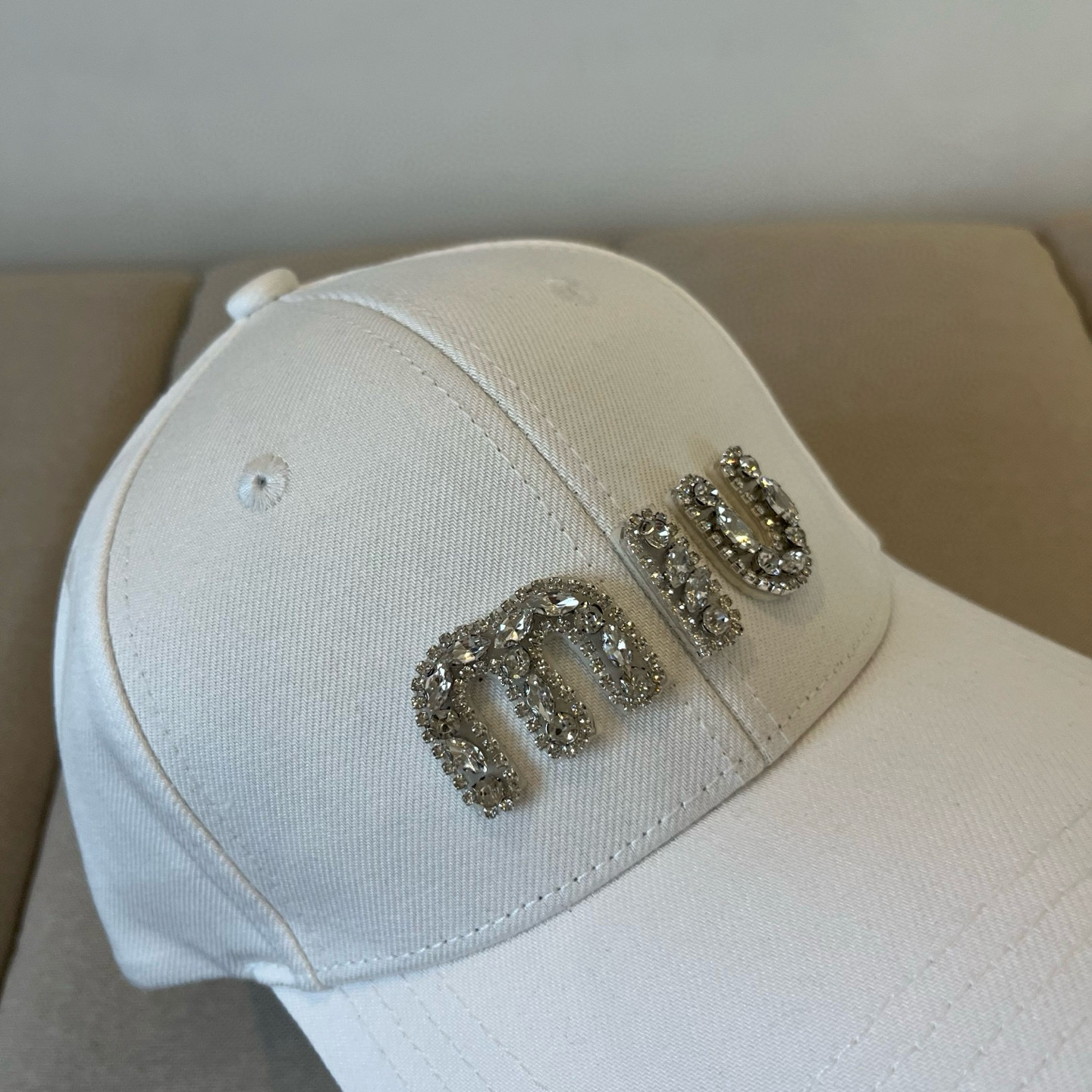  谬谬miumiu 原单春夏新款棒球帽，正品开模订制，原版做工细致质量超赞！