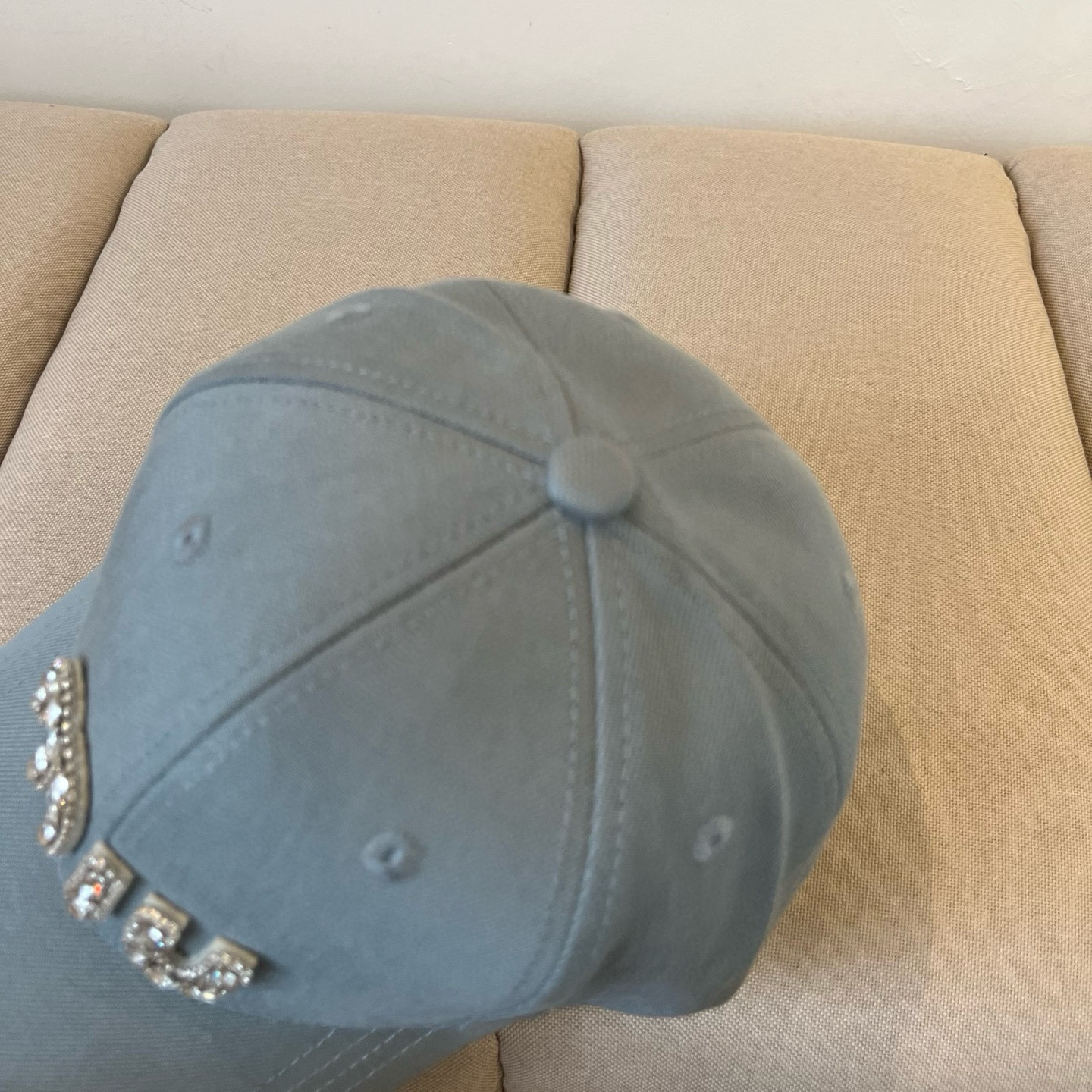  谬谬miumiu 原单春夏新款棒球帽，正品开模订制，原版做工细致质量超赞！