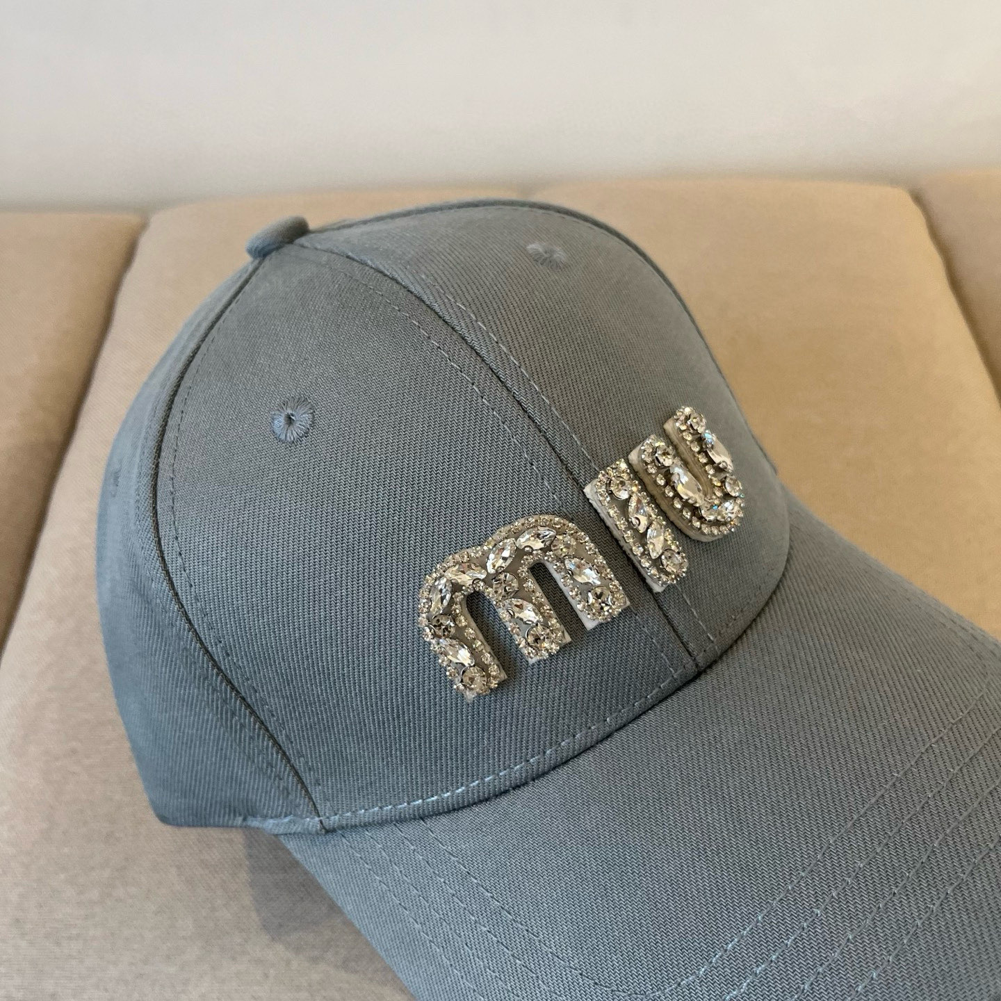  谬谬miumiu 原单春夏新款棒球帽，正品开模订制，原版做工细致质量超赞！