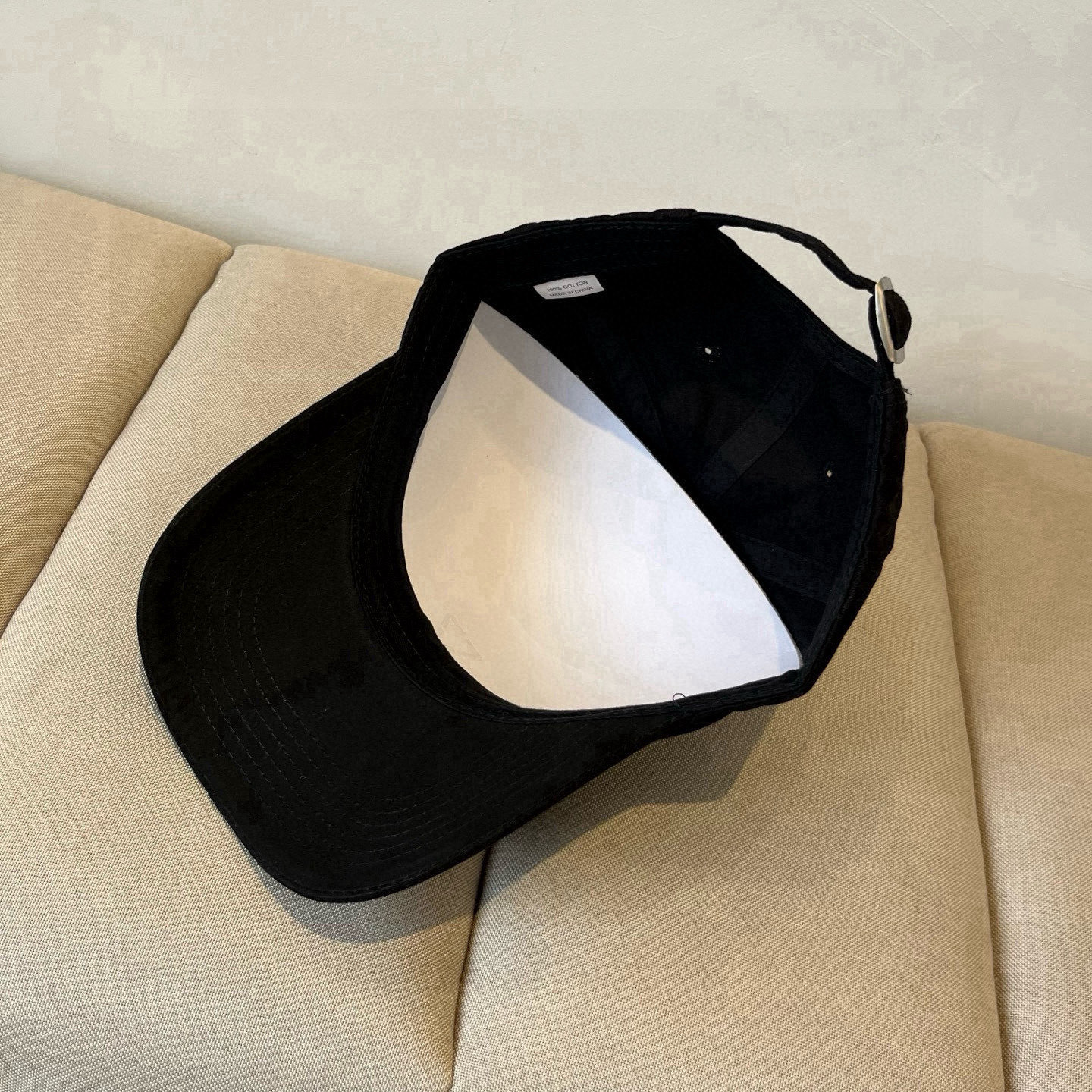  谬谬miumiu 原单春夏新款棒球帽，正品开模订制，原版做工细致质量超赞！