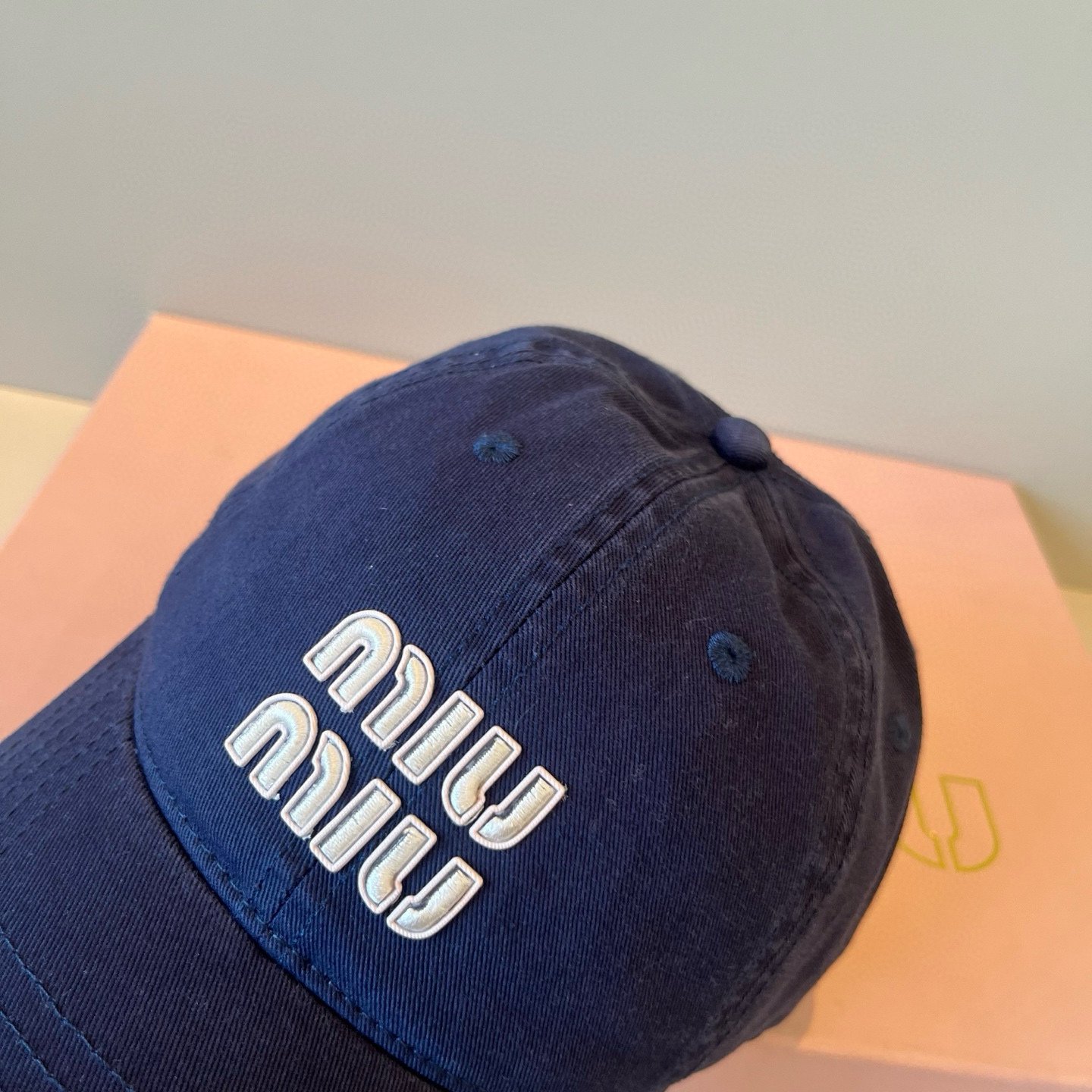  谬谬miumiu 原单春夏新款棒球帽，正品开模订制，原版做工细致质量超赞！