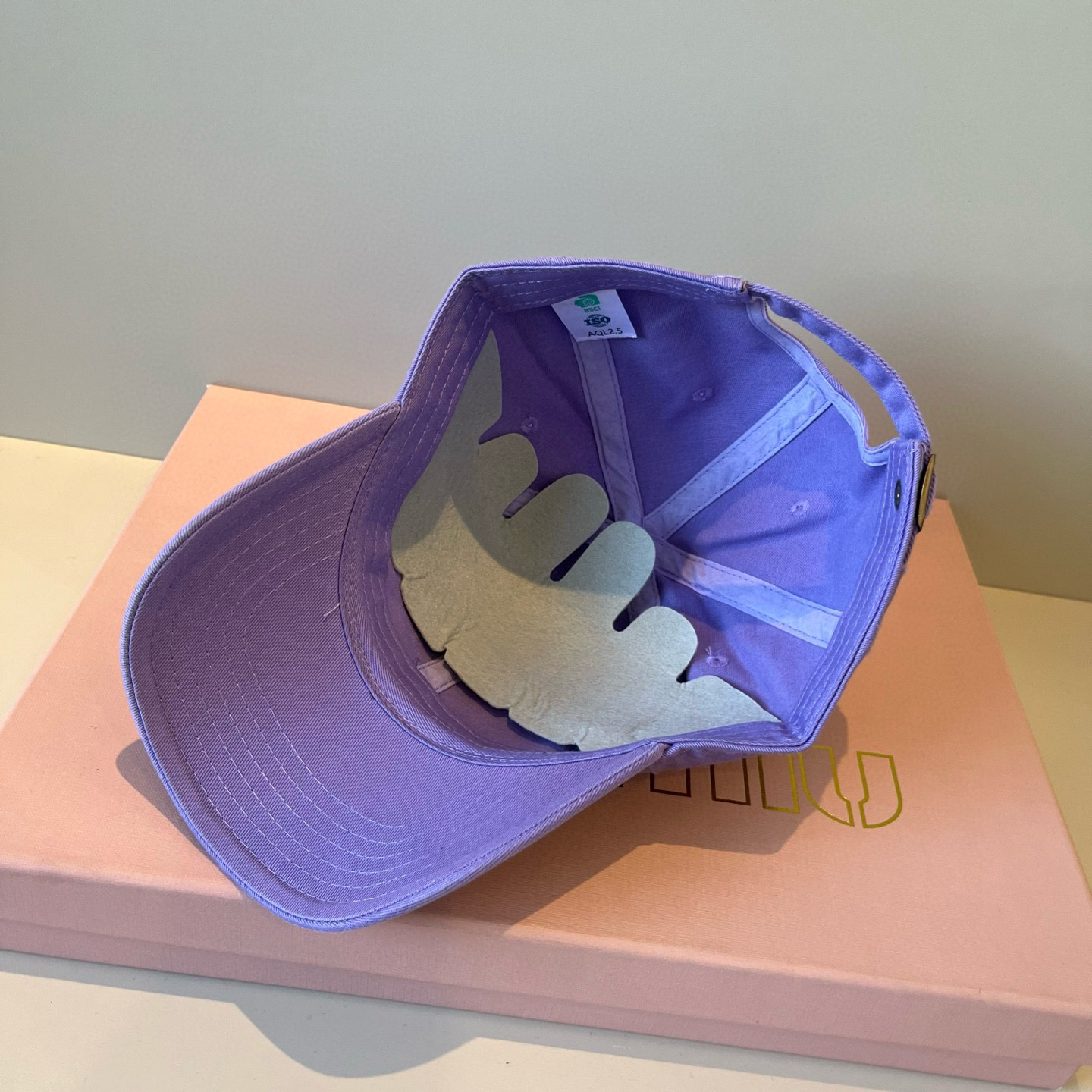  谬谬miumiu 原单春夏新款棒球帽，正品开模订制，原版做工细致质量超赞！