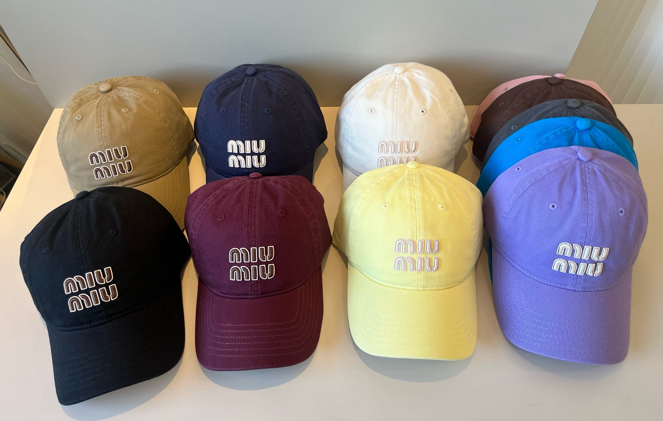  谬谬miumiu 原单春夏新款棒球帽，正品开模订制，原版做工细致质量超赞！