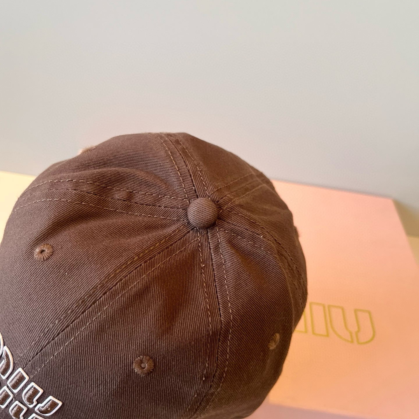  谬谬miumiu 原单春夏新款棒球帽，正品开模订制，原版做工细致质量超赞！