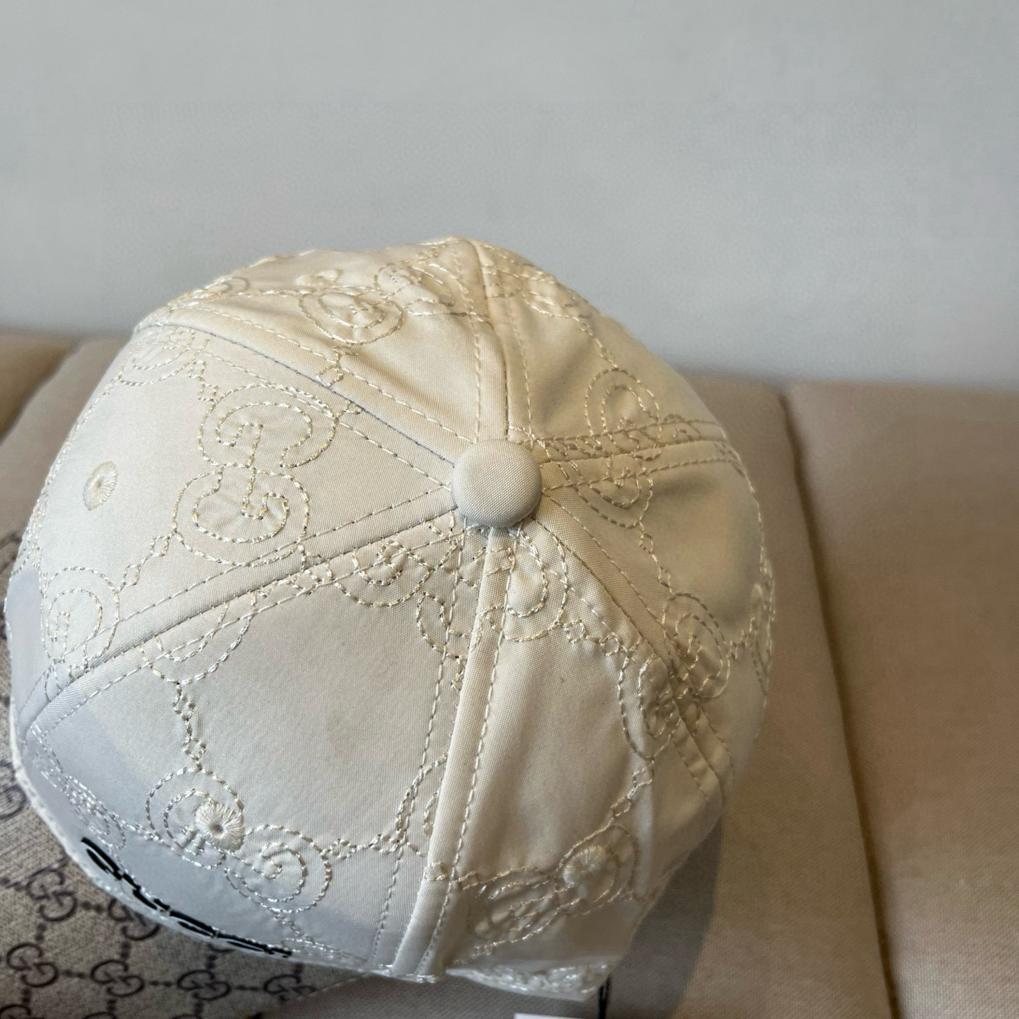  古奇棒球帽♥️GUCCI🧢官网新品，棒球帽，原单品质火爆来袭 🔥🎩 工艺非常精美 高档大气上档次！低调