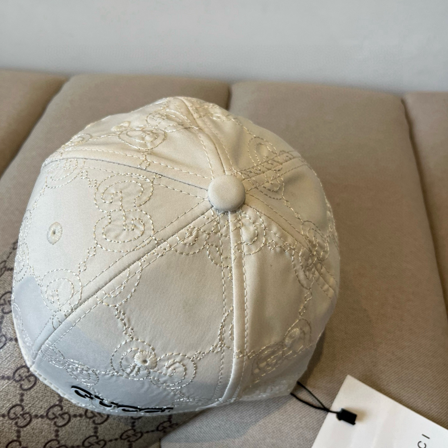  古奇棒球帽♥️GUCCI🧢官网新品，棒球帽，原单品质火爆来袭 🔥🎩 工艺非常精美 高档大气上档次！低调
