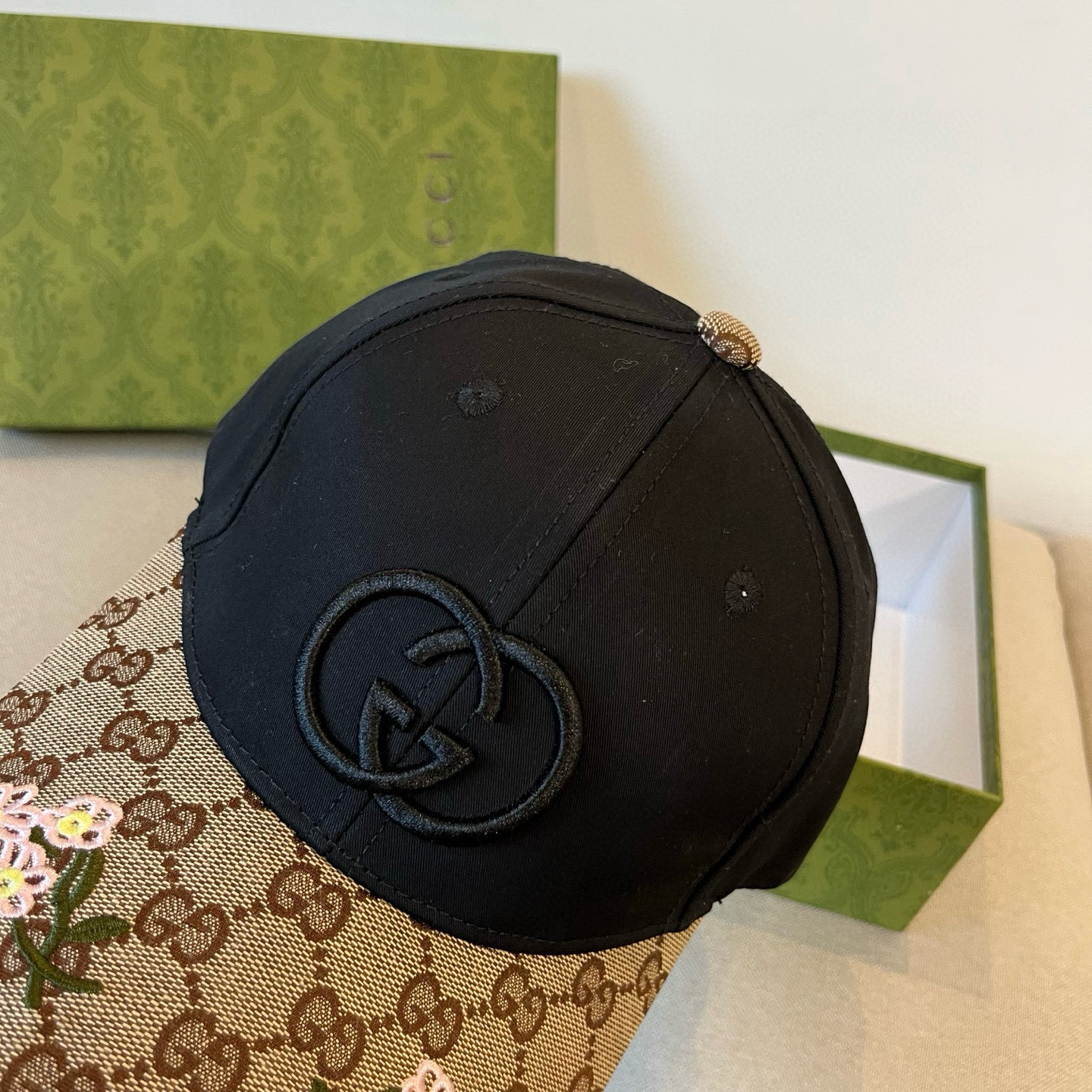  古奇棒球帽♥️GUCCI🧢官网新品，棒球帽，原单品质火爆来袭 🔥🎩 工艺非常精美 高档大气上档次！低调